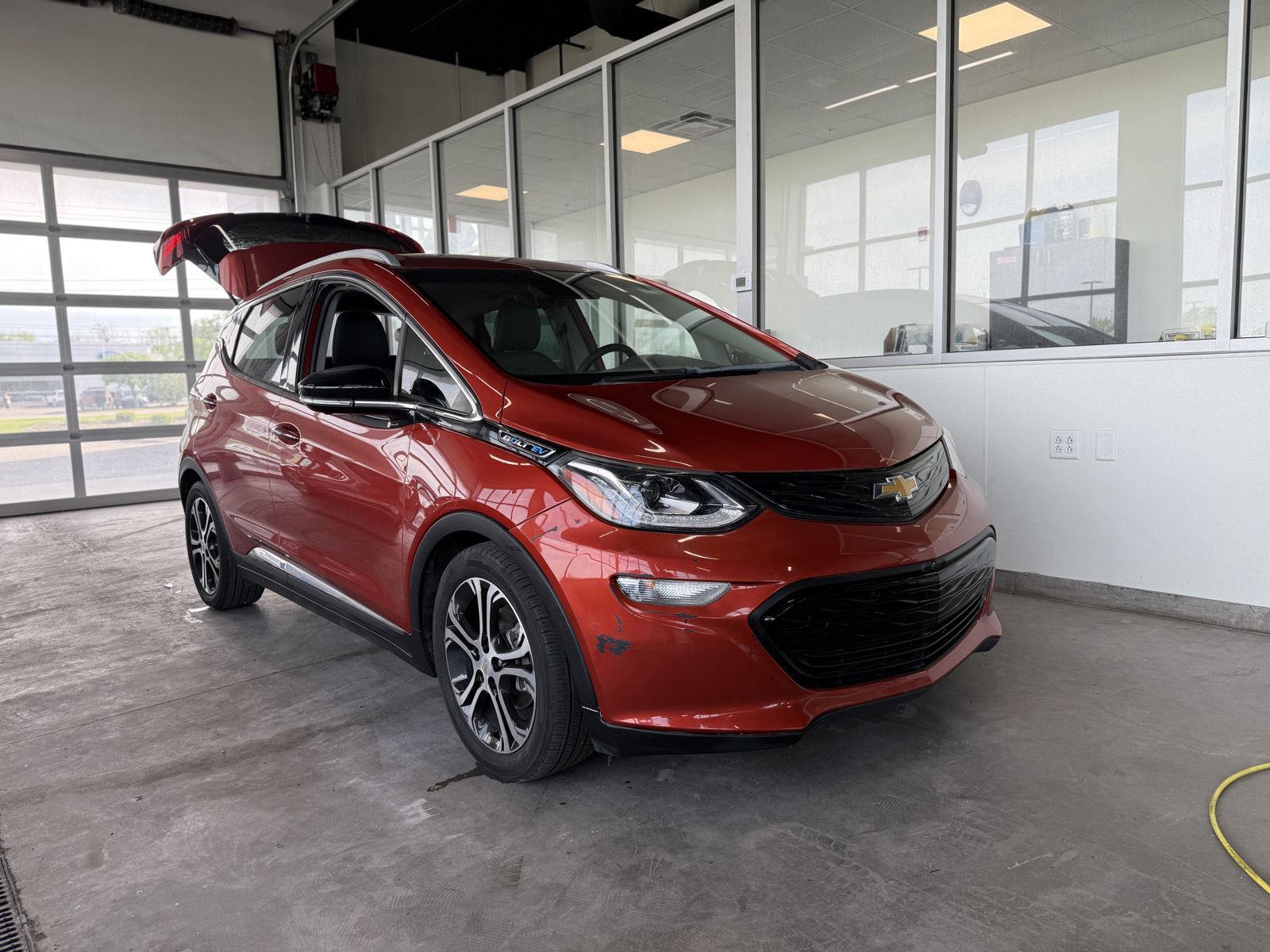 2020 Chevrolet Bolt EV Premier Auto's photo