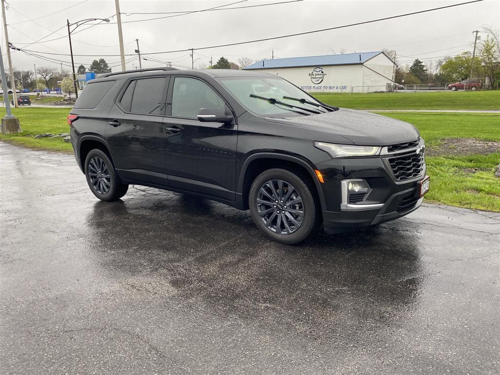 Mosaic Black Metallic 2023 Chevrolet Traverse SUV / Crossover Four-Wheel Drive 9-Speed Automatic