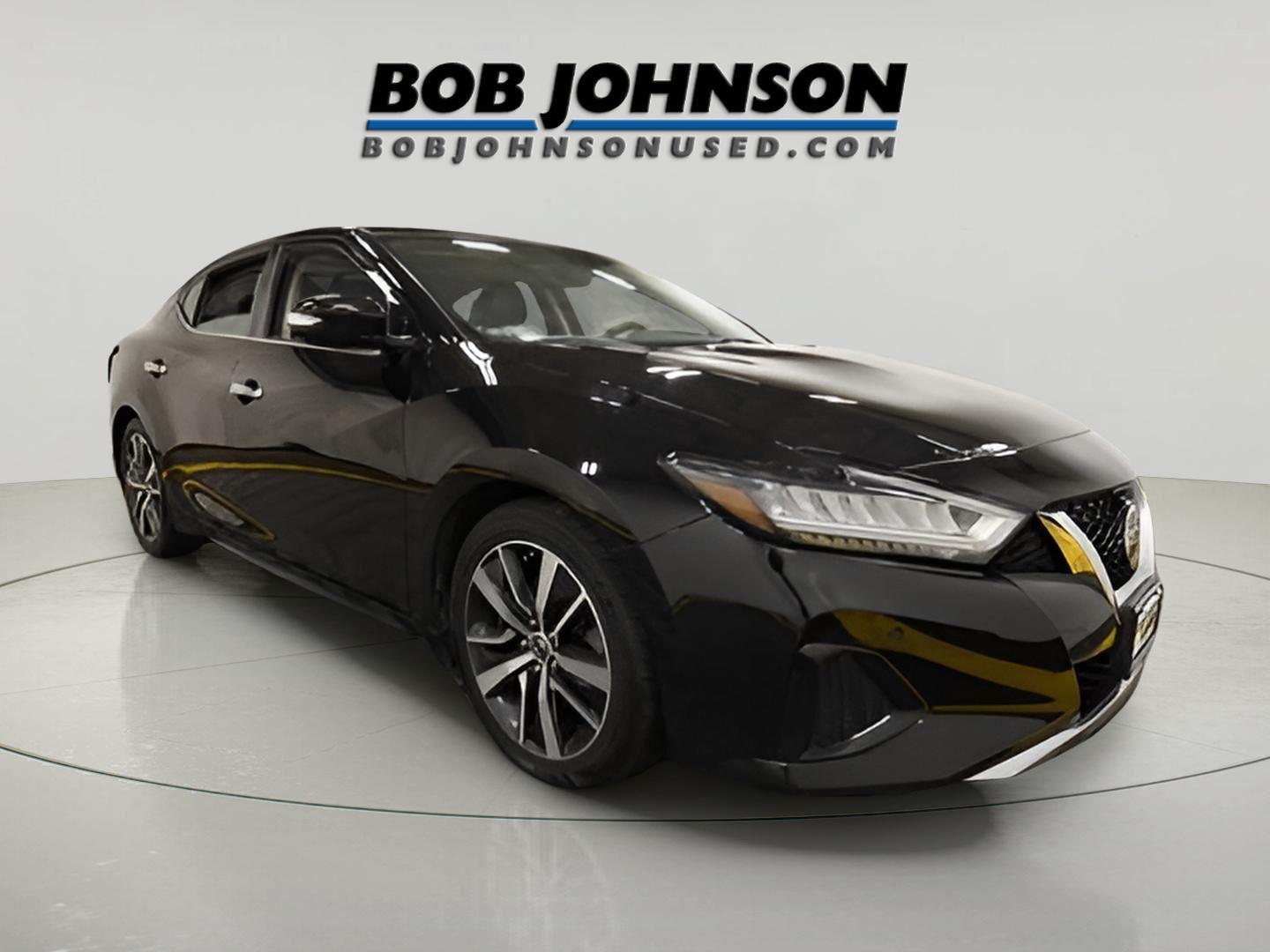 2019 Nissan Maxima SL's photo