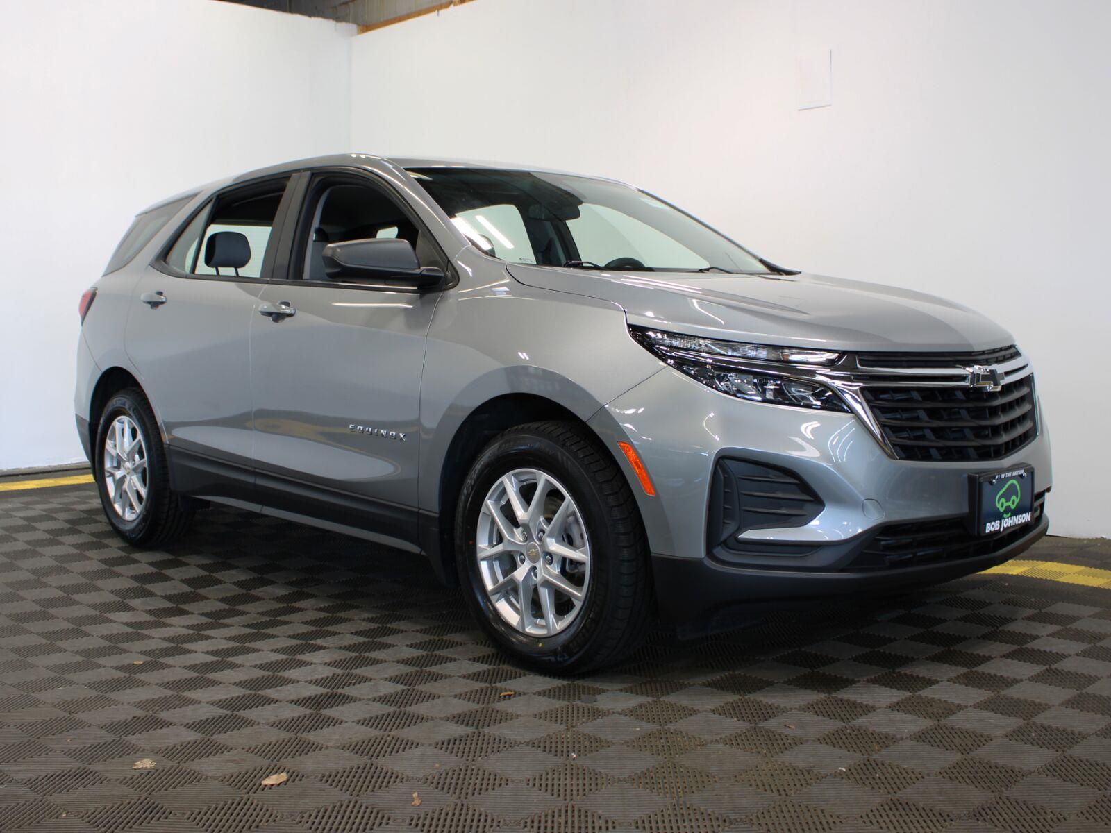 Sterling Gray Metallic 2024 Chevrolet Equinox SUV / Crossover Front-Wheel Drive 6-Speed Automatic