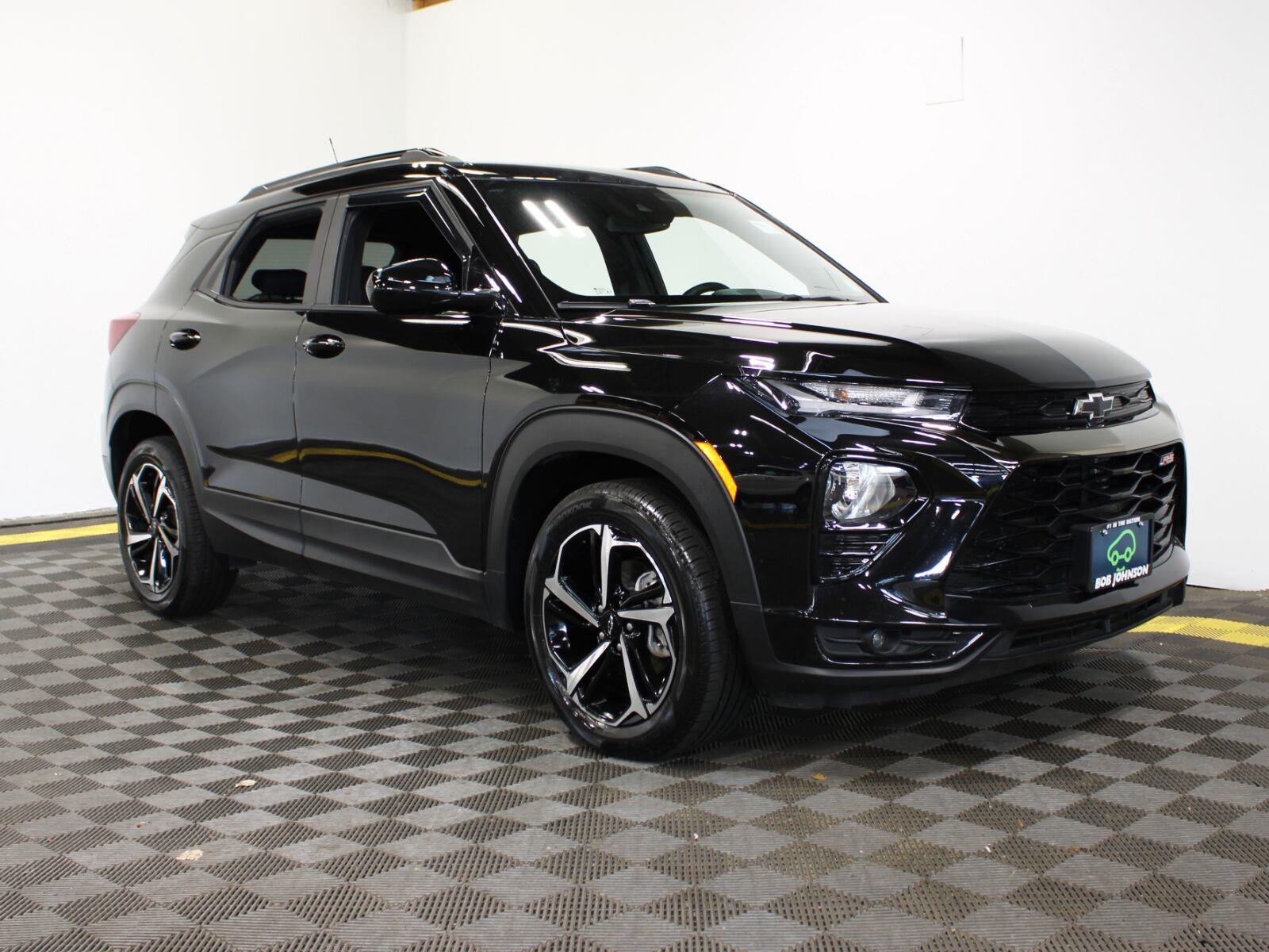 Mosaic Black Metallic 2023 Chevrolet Trailblazer SUV / Crossover Front-Wheel Drive Continuously Variable Transmission
