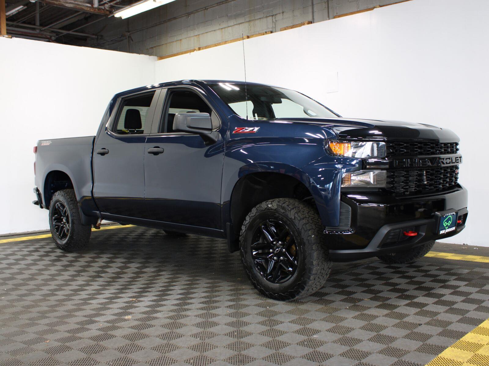 Northsky Blue Metallic 2019 Chevrolet Silverado 1500 Pickup Truck Four-Wheel Drive 6-Speed Automatic