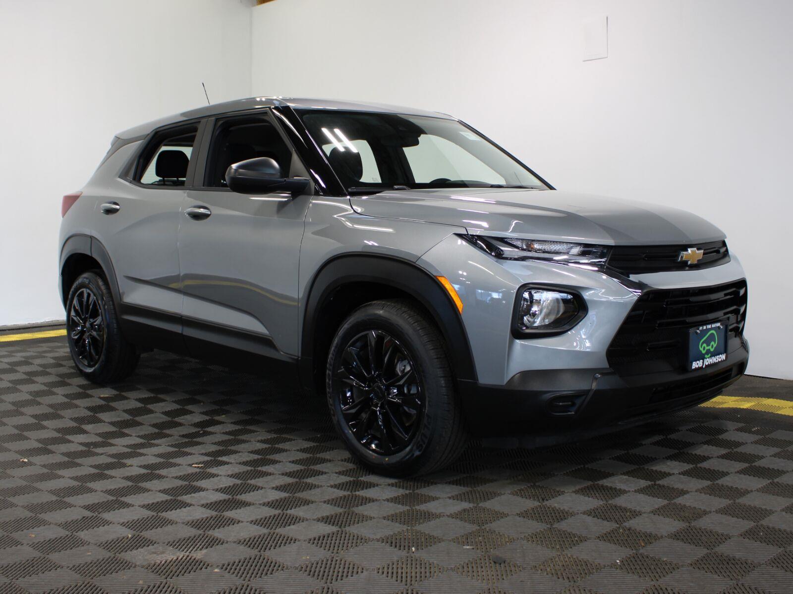 Sterling Gray Metallic 2023 Chevrolet Trailblazer SUV / Crossover Front-Wheel Drive Continuously Variable Transmission