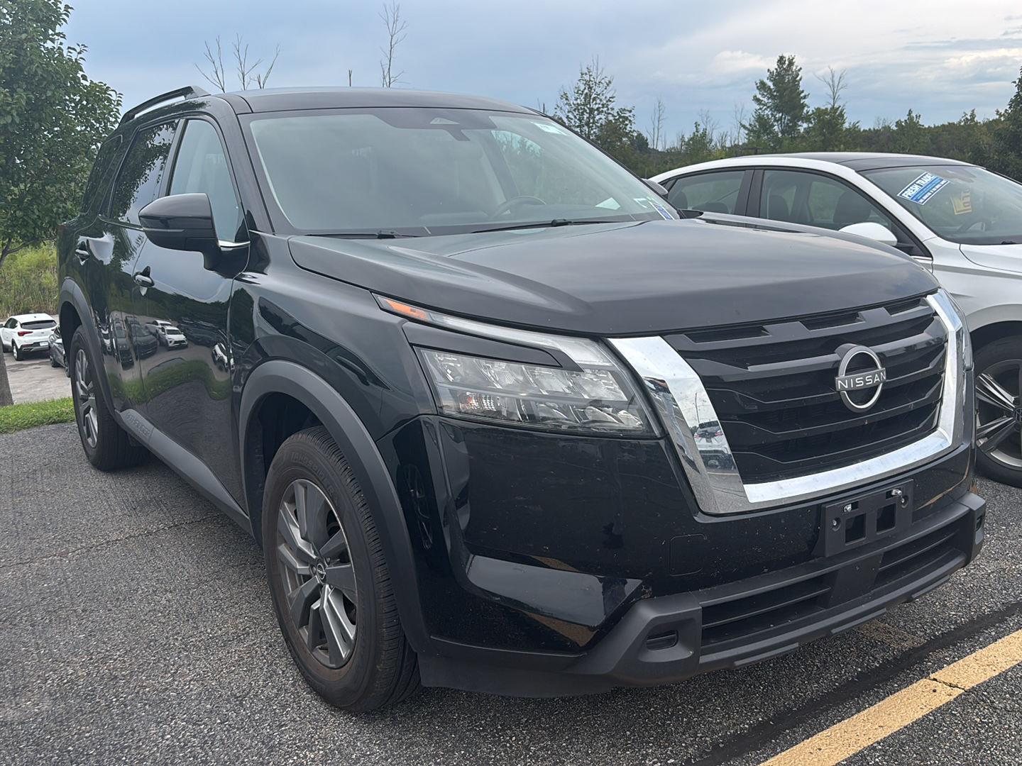 Super Black 2025 Nissan Pathfinder SUV / Crossover All-Wheel Drive Automatic