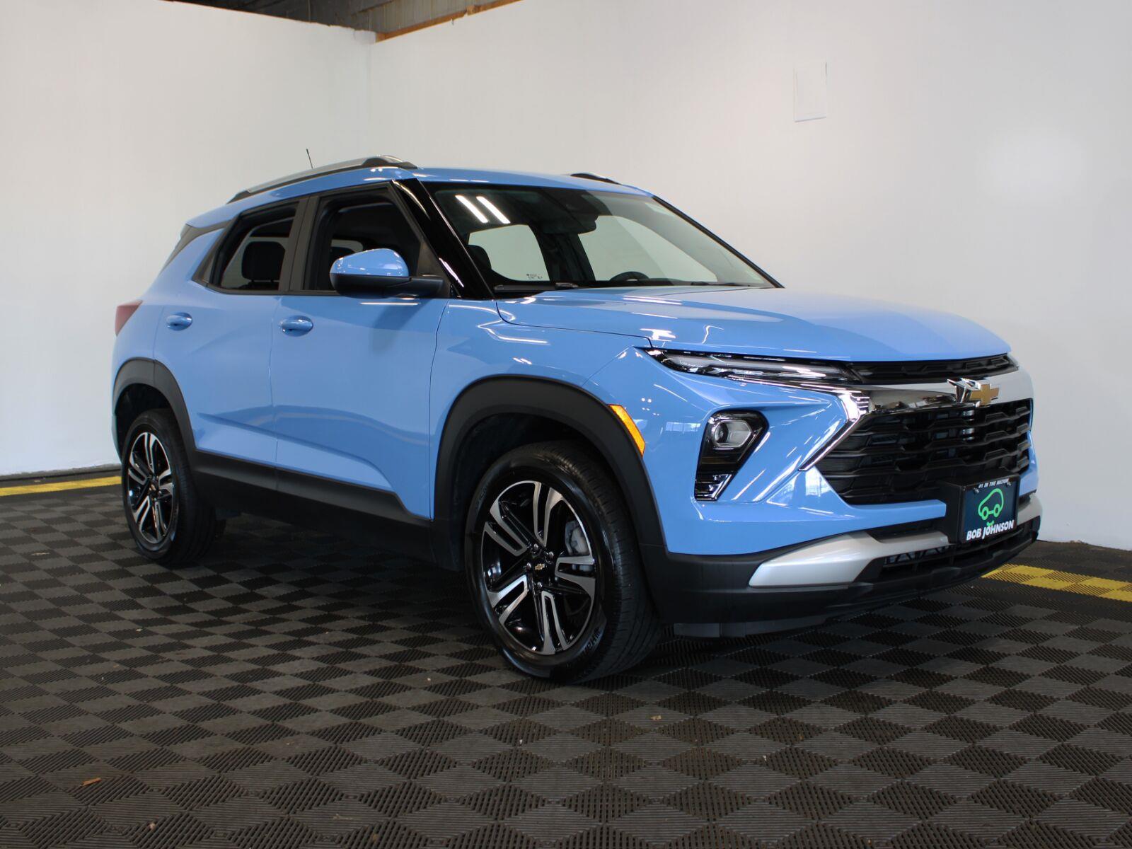 Fountain Blue 2024 Chevrolet Trailblazer SUV / Crossover Four-Wheel Drive 9-Speed Automatic