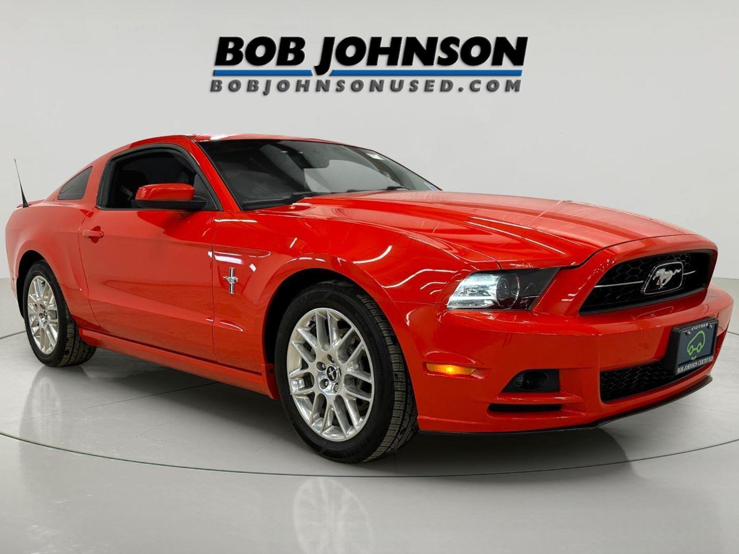 2014 Ford Mustang V6 Premium Coupe RWD