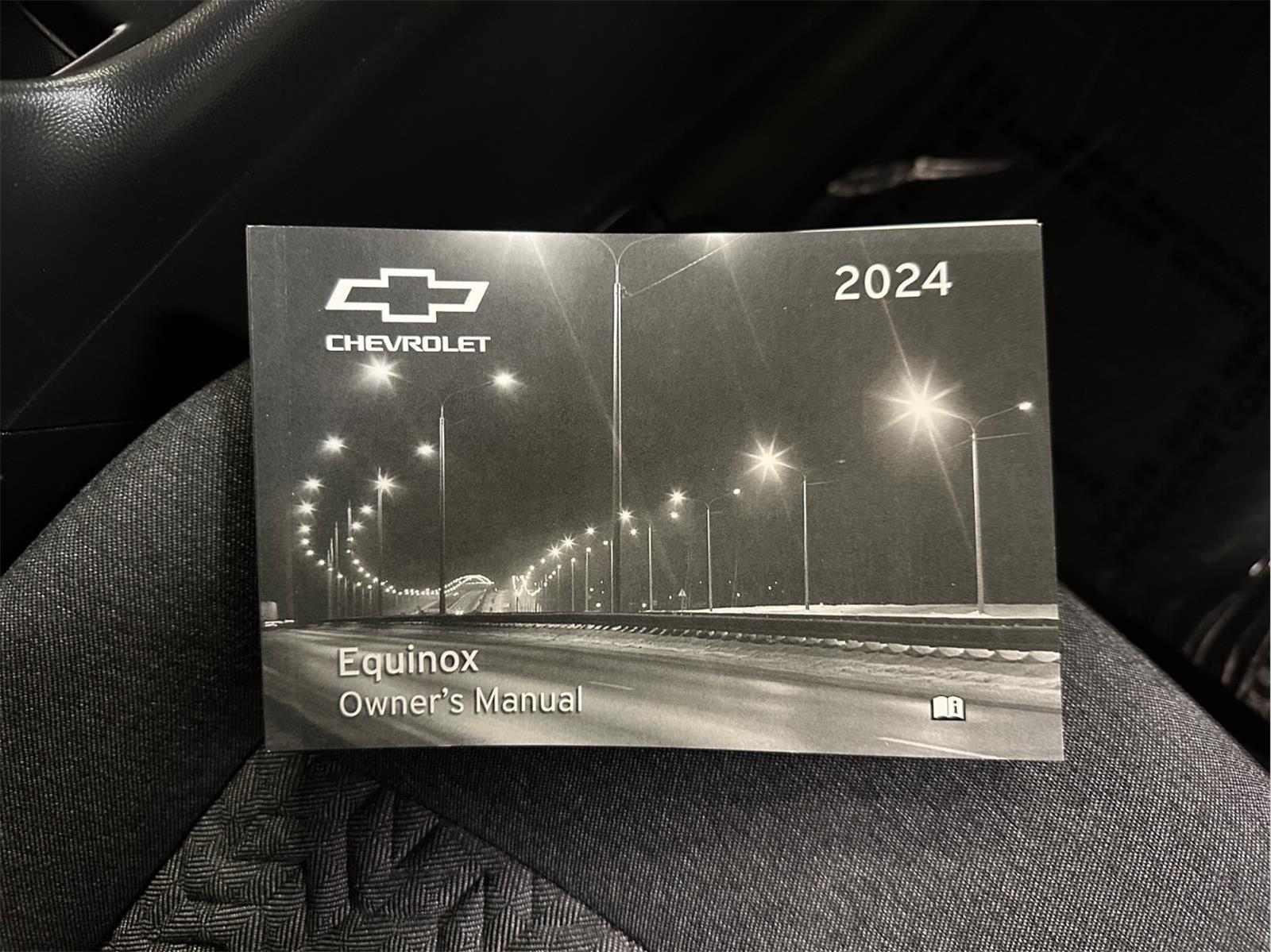 2024 Chevrolet Equinox LT - Photo 17