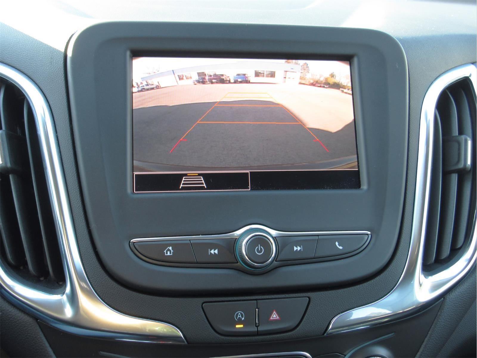 2024 Chevrolet Equinox LT - Photo 18