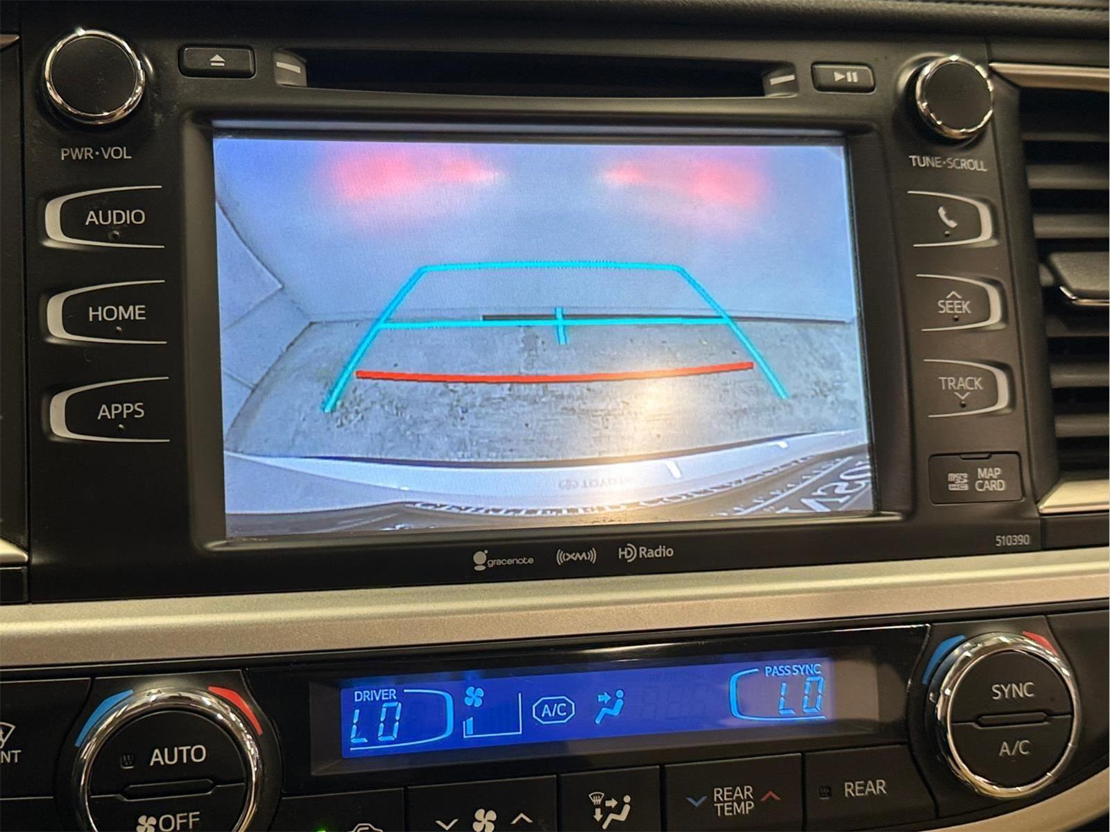 2019 Toyota Highlander XLE - Photo 19