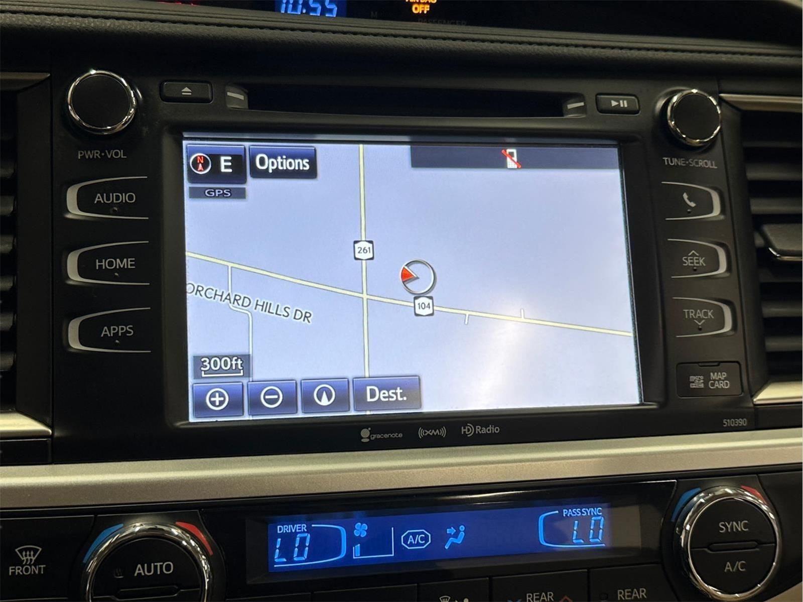 2019 Toyota Highlander XLE - Photo 21