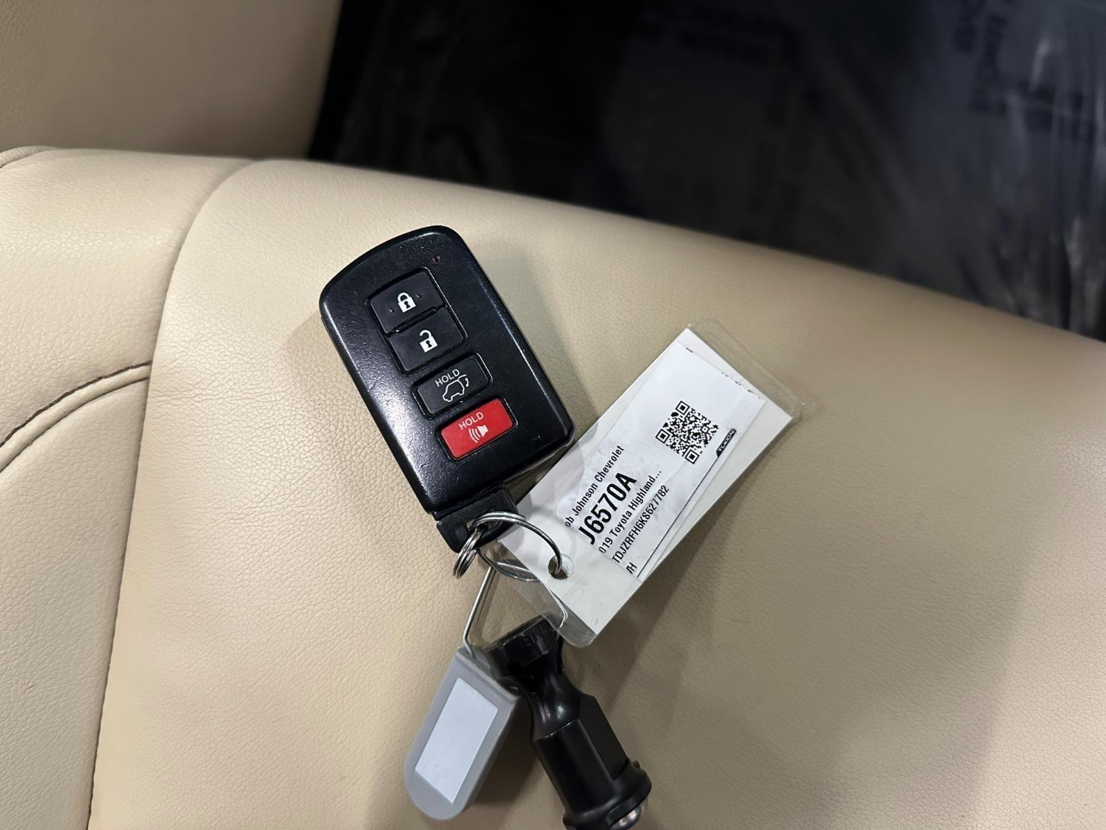 2019 Toyota Highlander XLE - Photo 25