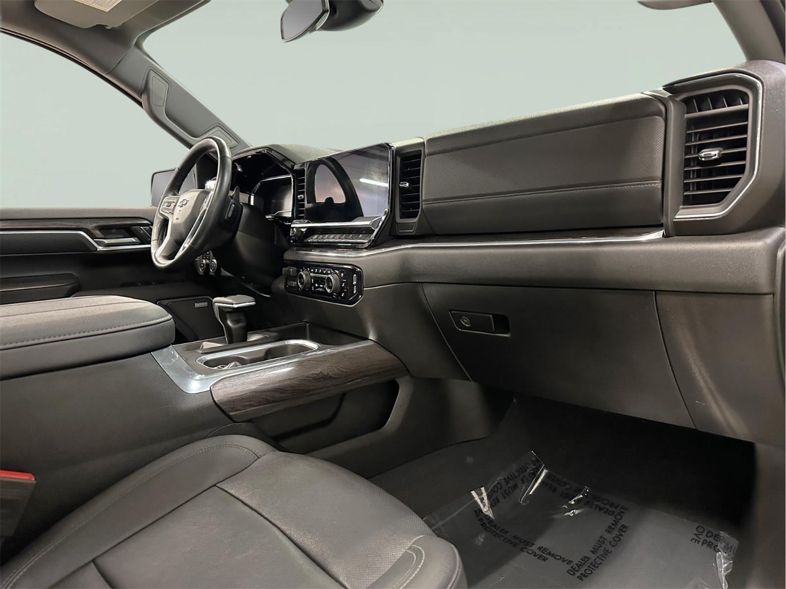 2023 Chevrolet Silverado 1500 LTZ - Photo 20