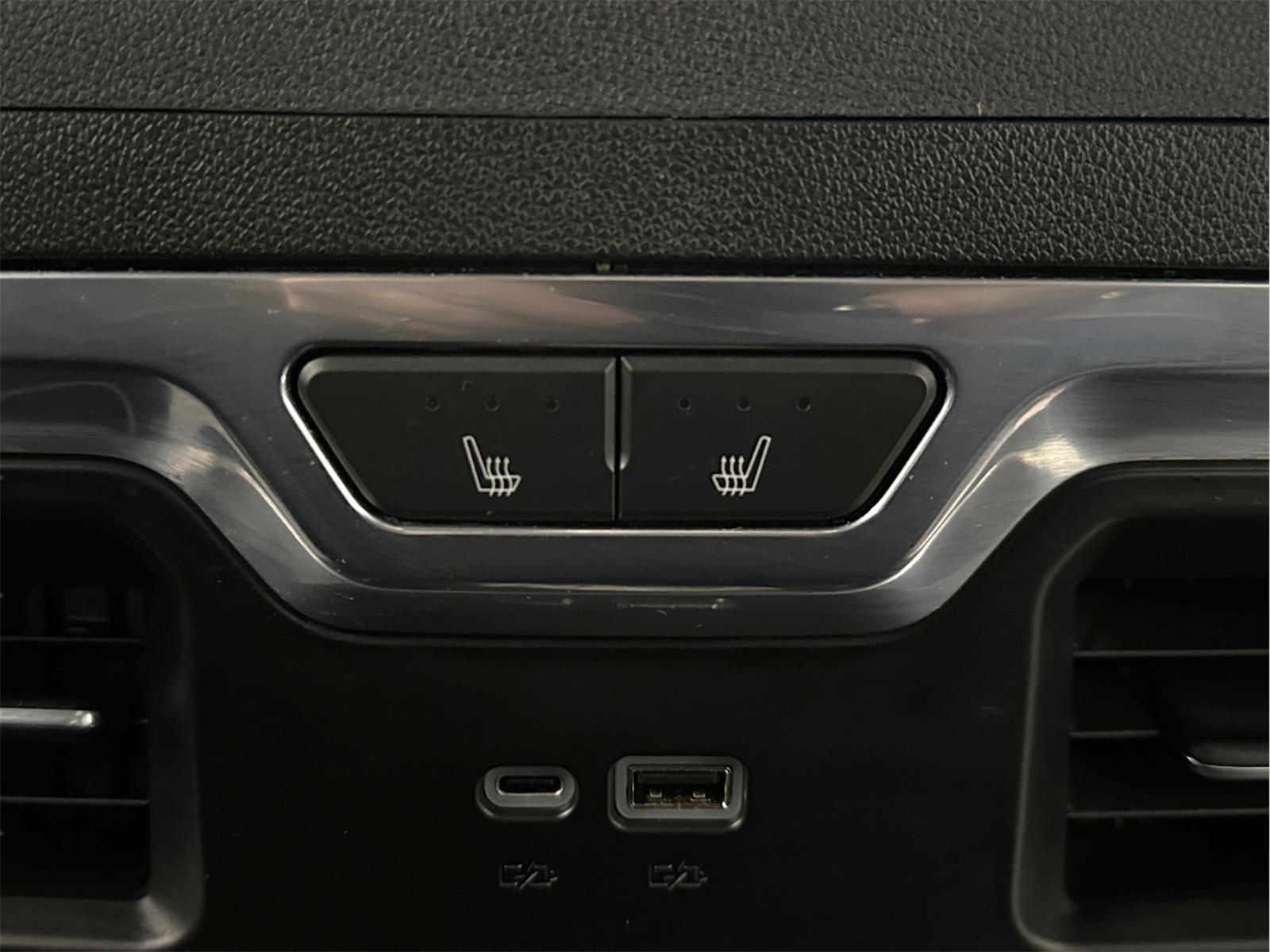 2023 Chevrolet Silverado 1500 LTZ - Photo 23