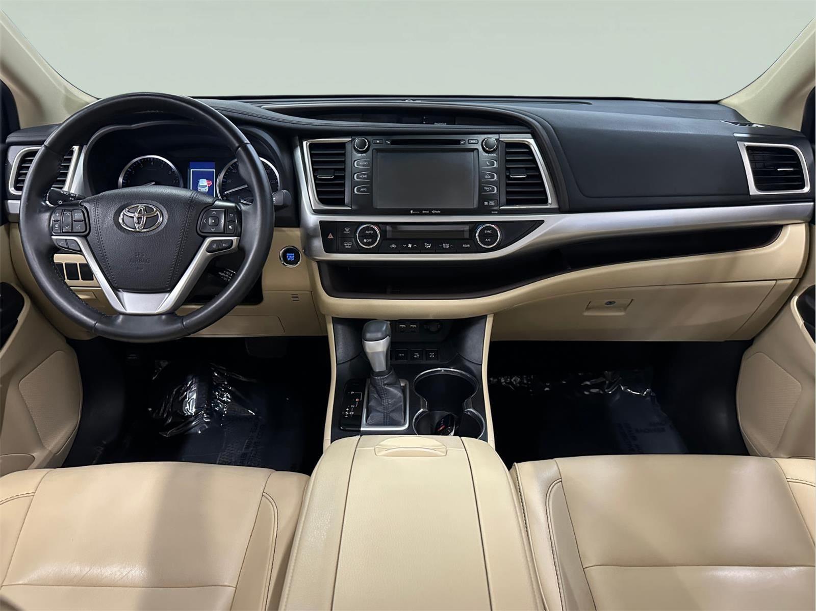 2019 Toyota Highlander XLE - Photo 7