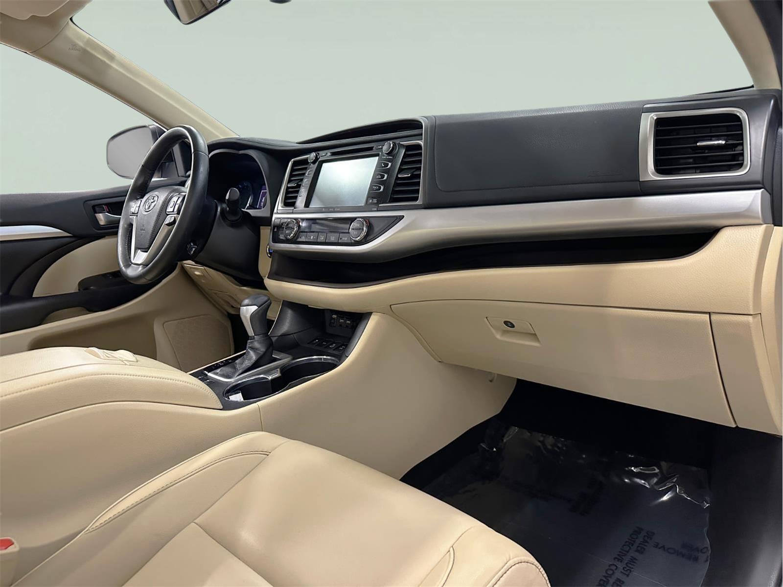 2019 Toyota Highlander XLE - Photo 10