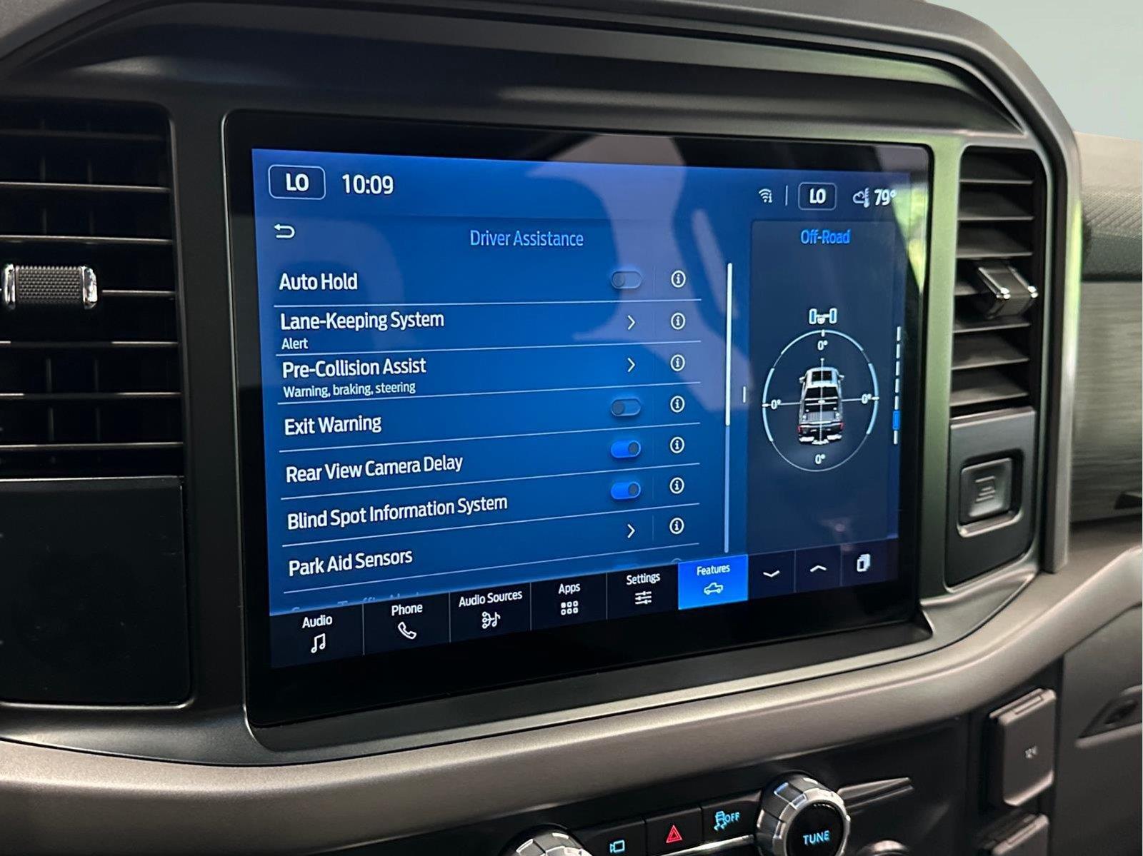 2025 Ford F-150 XLT - Photo 22