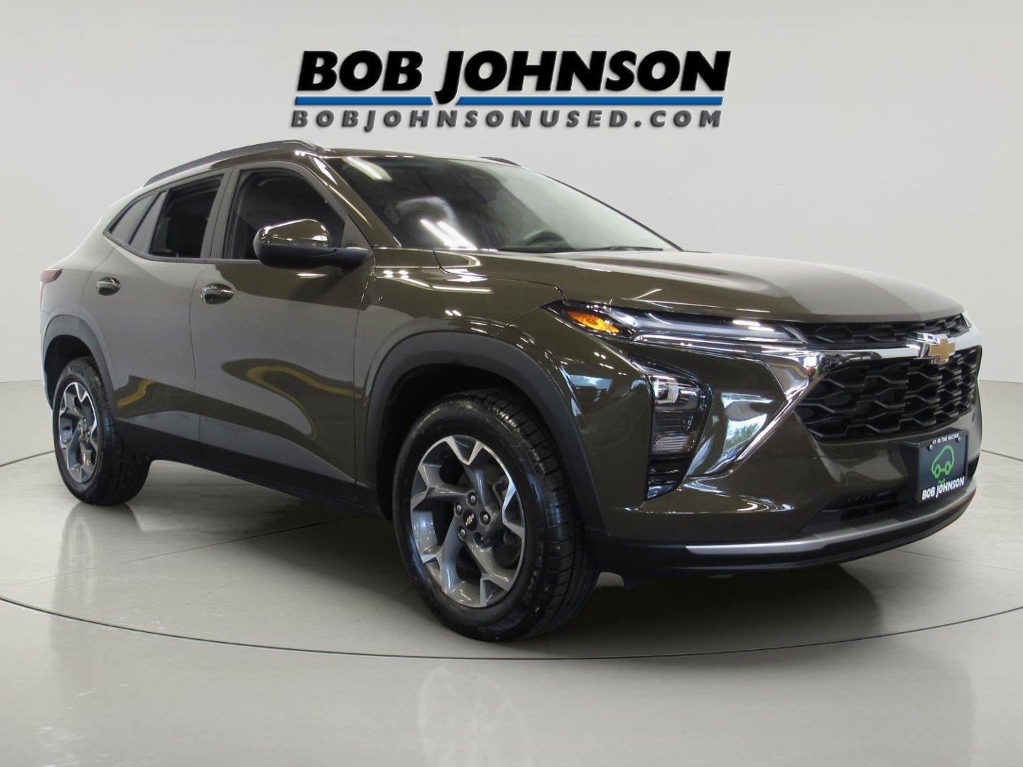 Harvest Bronze Metallic 2024 Chevrolet Trax SUV / Crossover Front-Wheel Drive 6-Speed Automatic