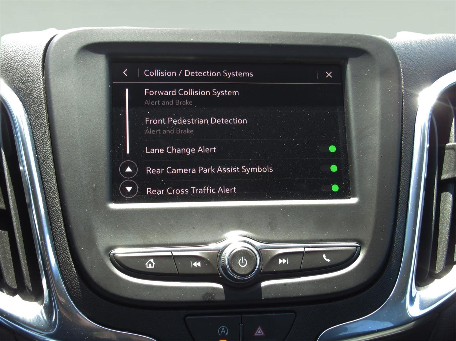 2023 Chevrolet Equinox LT - Photo 17