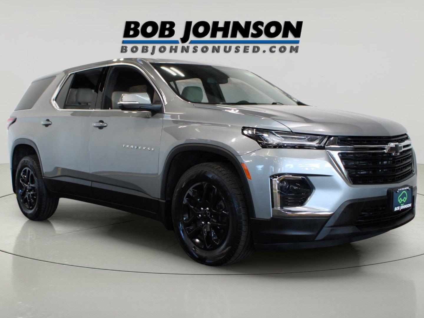 2023 Chevrolet Traverse Gris (Sterling Gray Metallic) SUV/Crossover Todo terreno 9 velocidades Automática