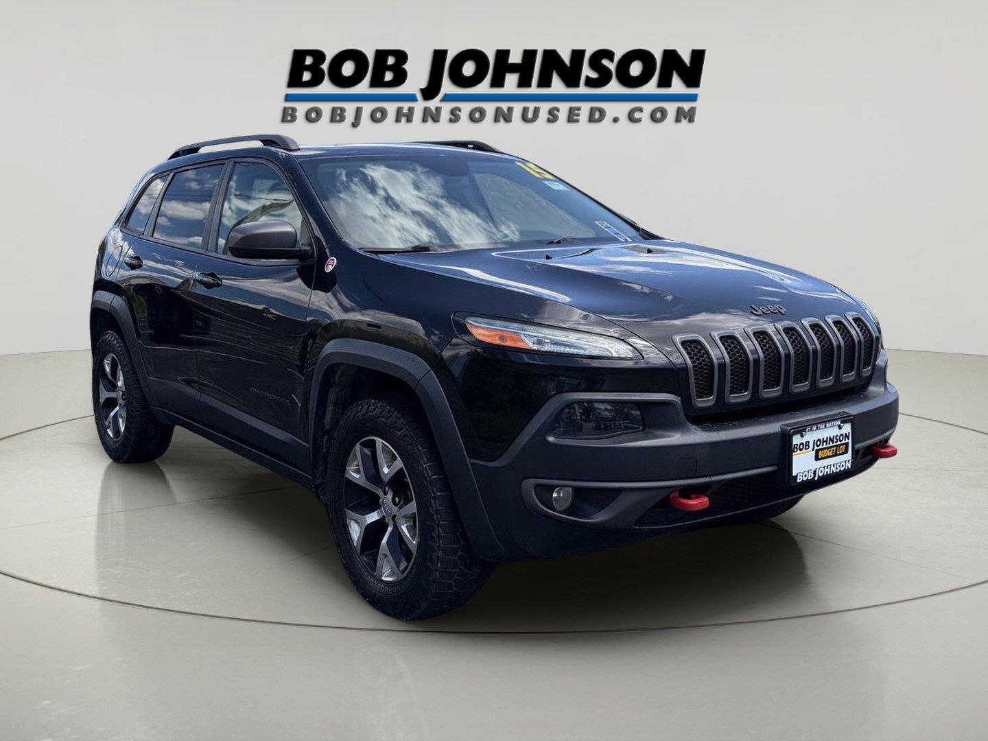 Brilliant Black Crystal Pearlcoat 2015 Jeep Cherokee SUV / Crossover Four-Wheel Drive 9-Speed Automatic