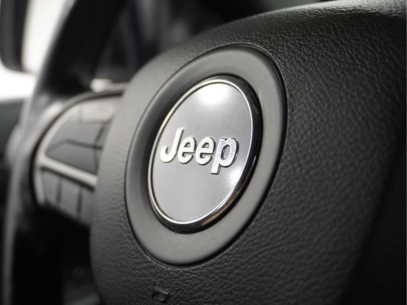 2020 Jeep Grand Cherokee Laredo E - Photo 19