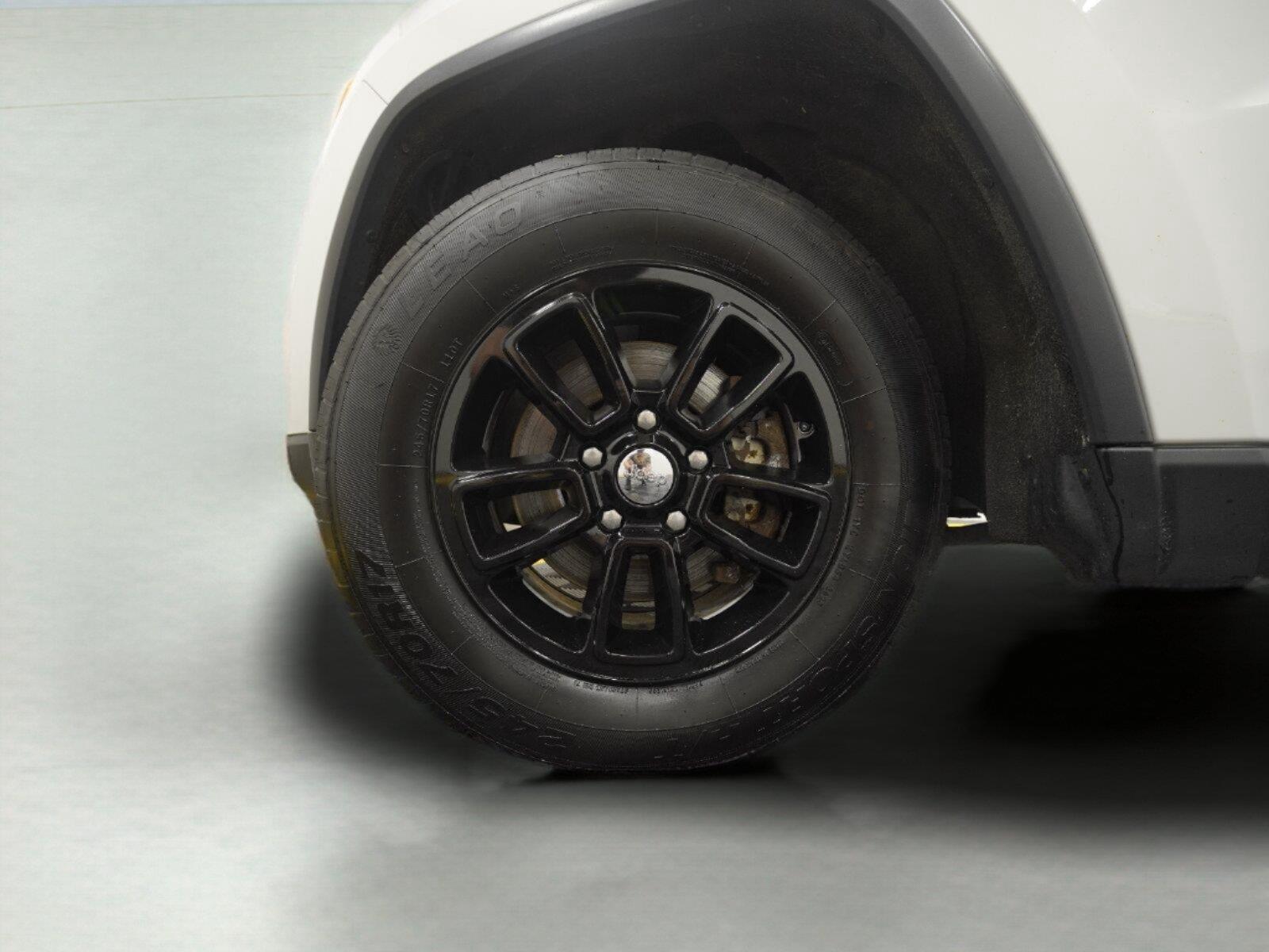 2020 Jeep Grand Cherokee Laredo E - Photo 26