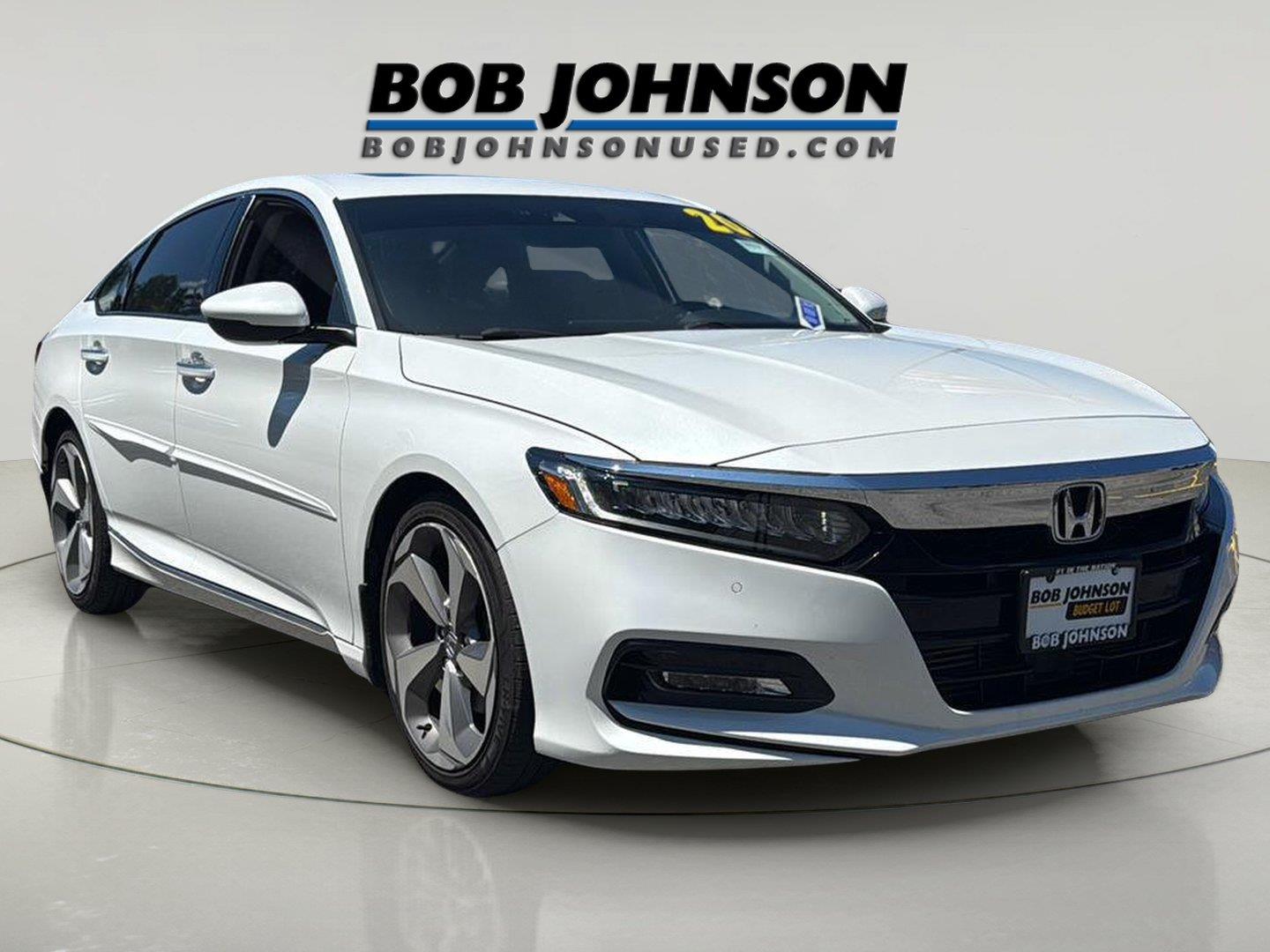 Platinum White Pearl 2020 Honda Accord Sedan  Automatic