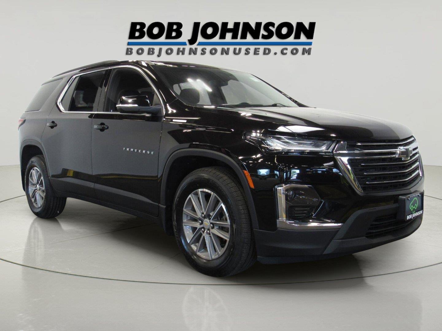 Mosaic Black Metallic 2023 Chevrolet Traverse SUV / Crossover Four-Wheel Drive 9-Speed Automatic