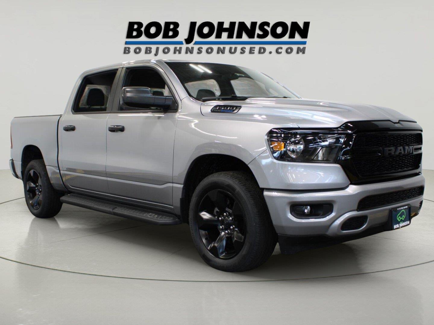 Billet Silver Metallic Clearcoat 2024 RAM 1500 Pickup Truck Four-Wheel Drive 8-Speed Automatic