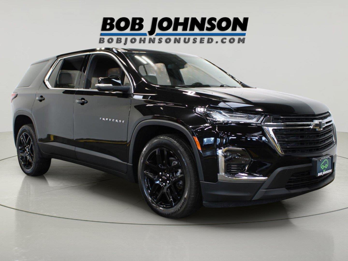 Mosaic Black Metallic 2023 Chevrolet Traverse SUV / Crossover Four-Wheel Drive 9-Speed Automatic