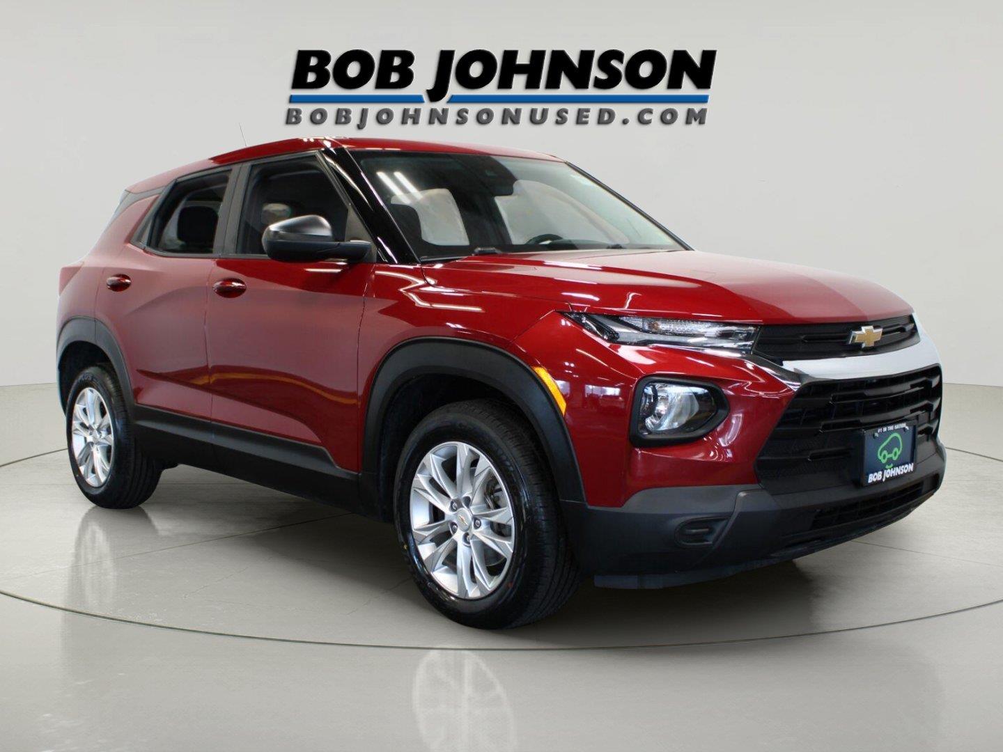 Scarlet Red Metallic 2021 Chevrolet Trailblazer SUV / Crossover Four-Wheel Drive 9-Speed Automatic