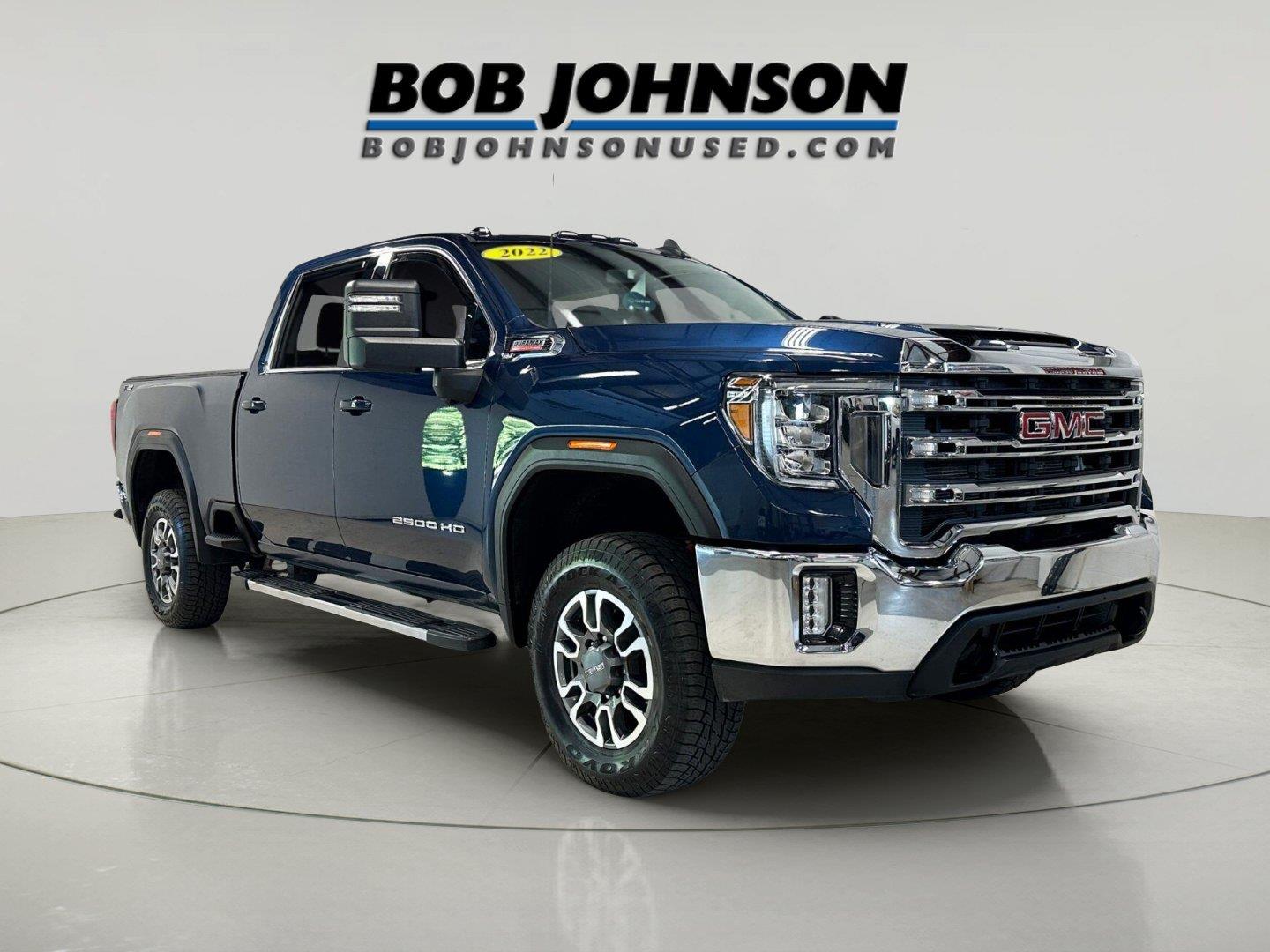 Pacific Blue Metallic 2022 GMC Sierra 2500HD Pickup Truck Four-Wheel Drive Automatic
