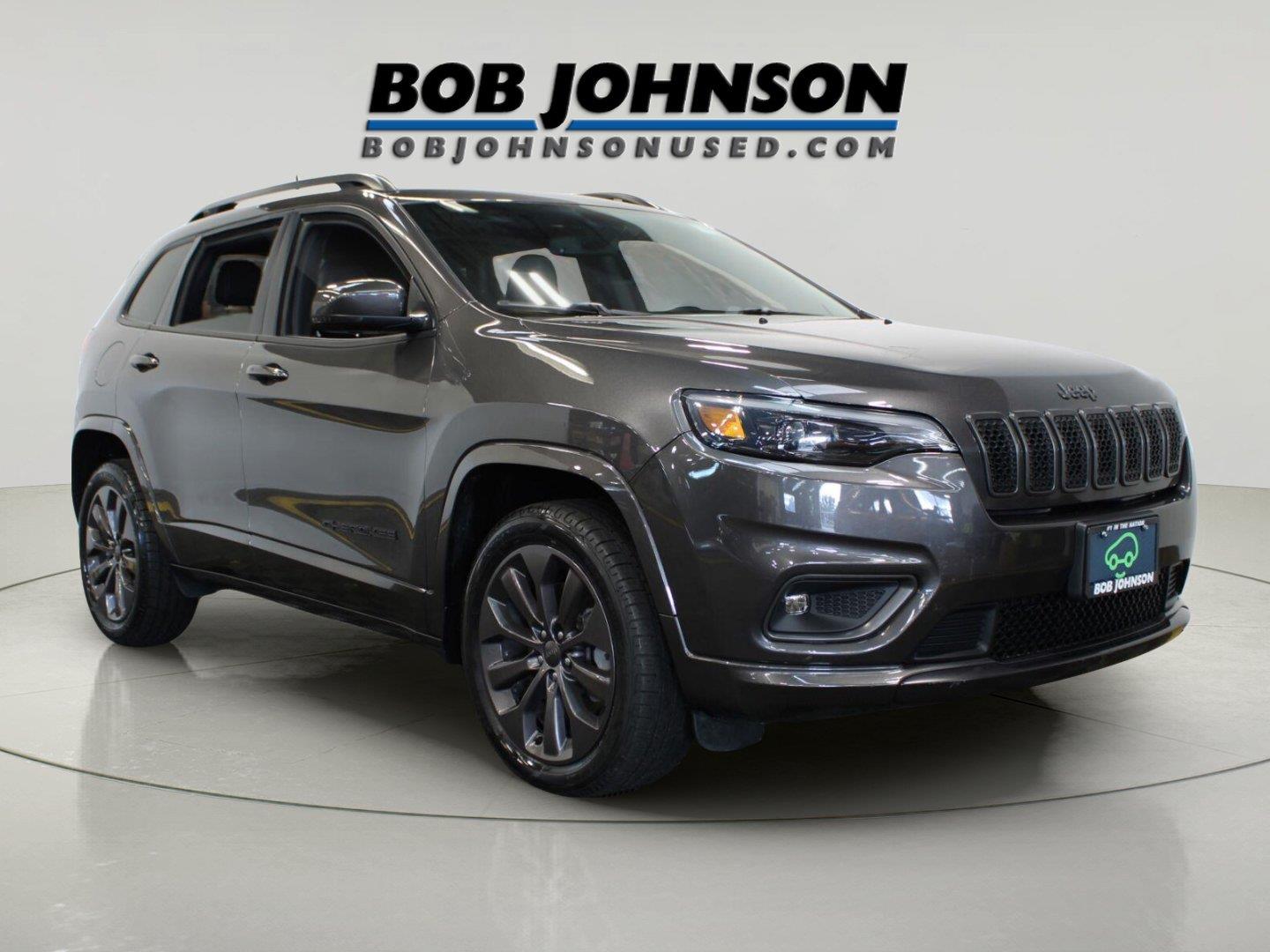 Gray (Granite Crystal Metallic Clearcoat) 2020 Jeep Cherokee SUV / Crossover Four-Wheel Drive 9-Speed Automatic