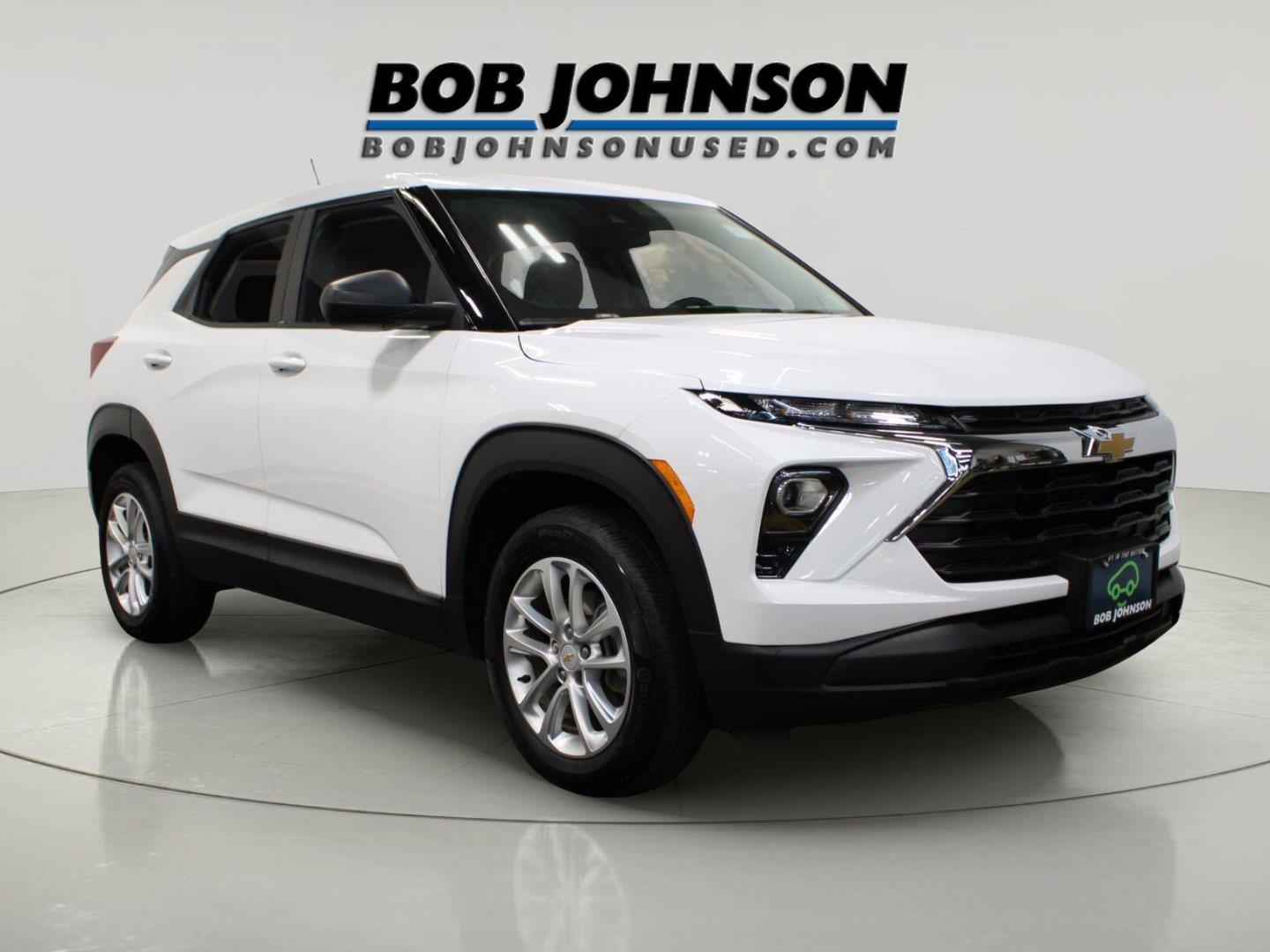 Summit White 2024 Chevrolet Trailblazer SUV / Crossover Four-Wheel Drive 9-Speed Automatic