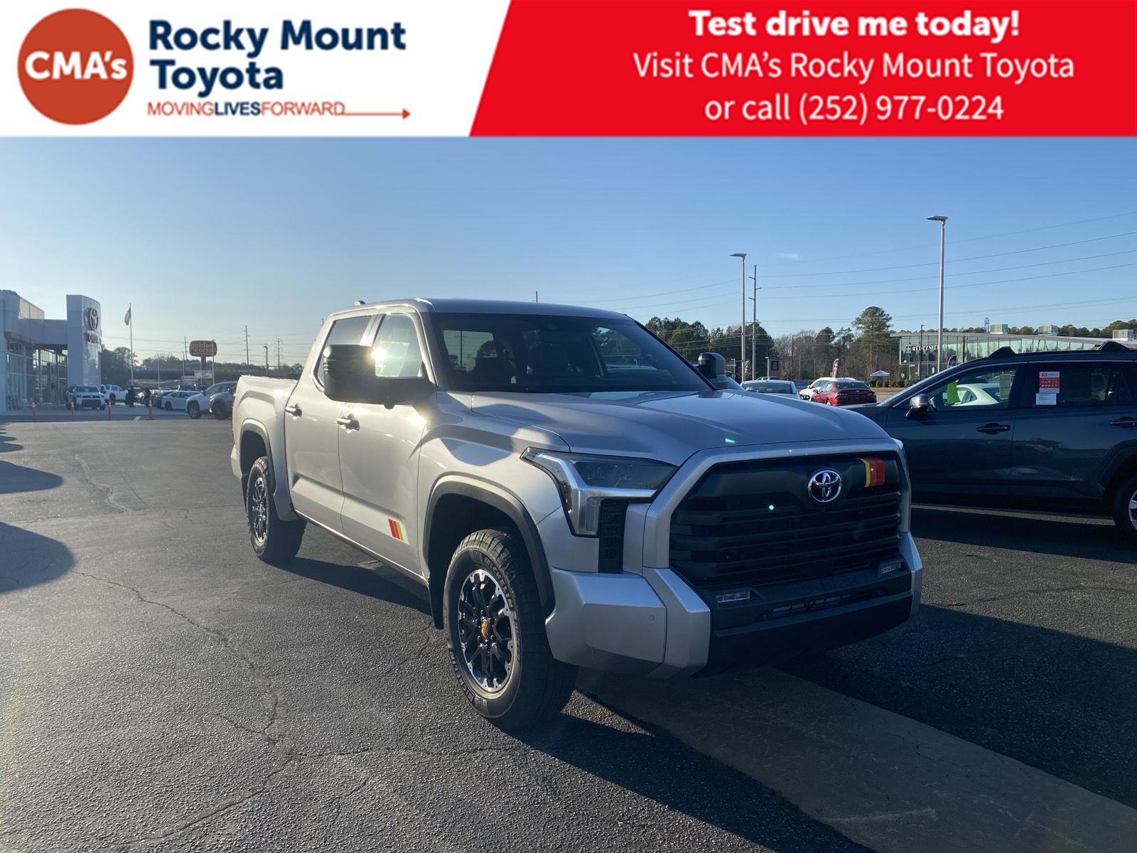 2026 Toyota Tundra SR5 CrewMax Cab 4WD