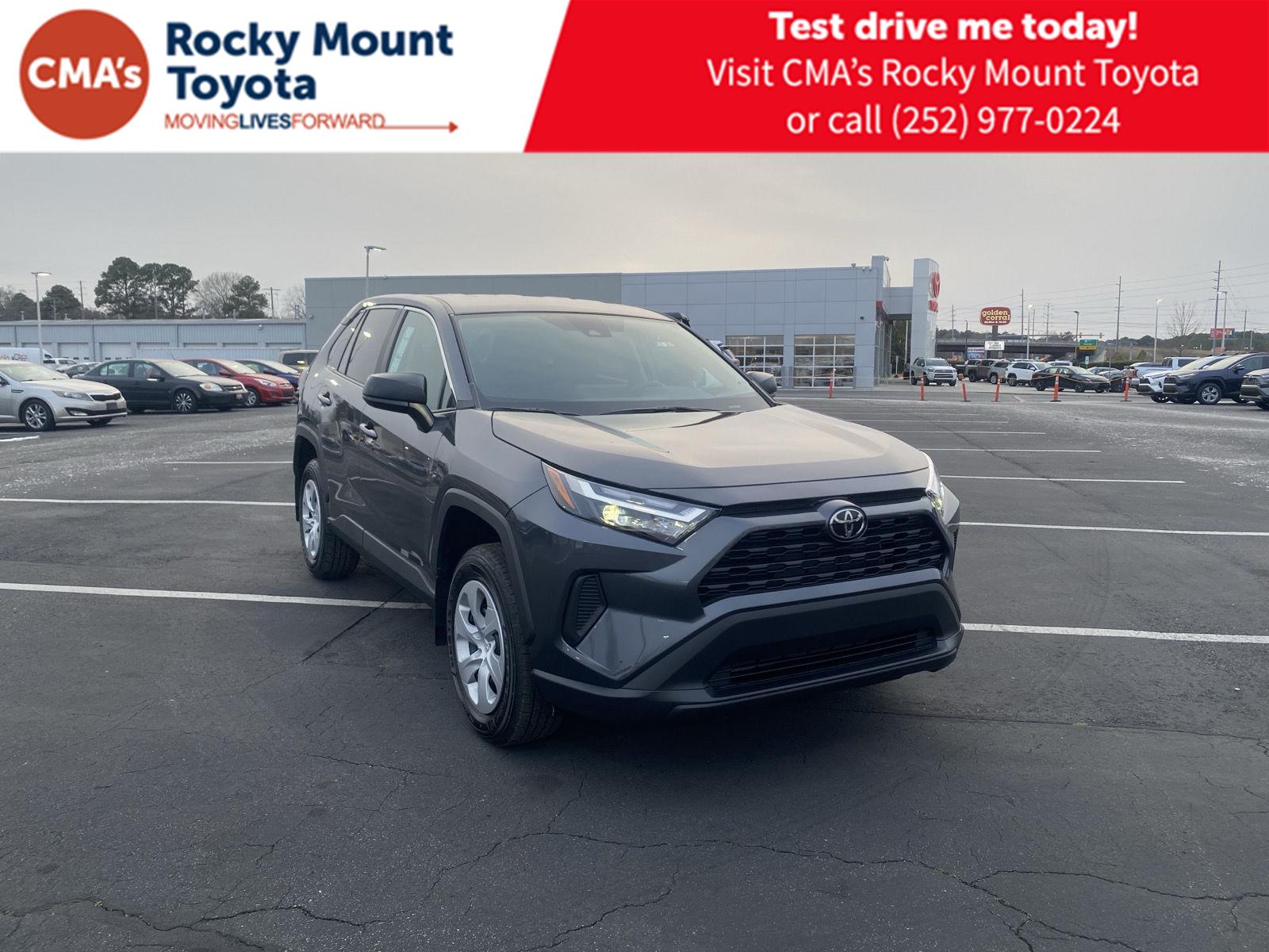 2025 Toyota RAV4 LE FWD