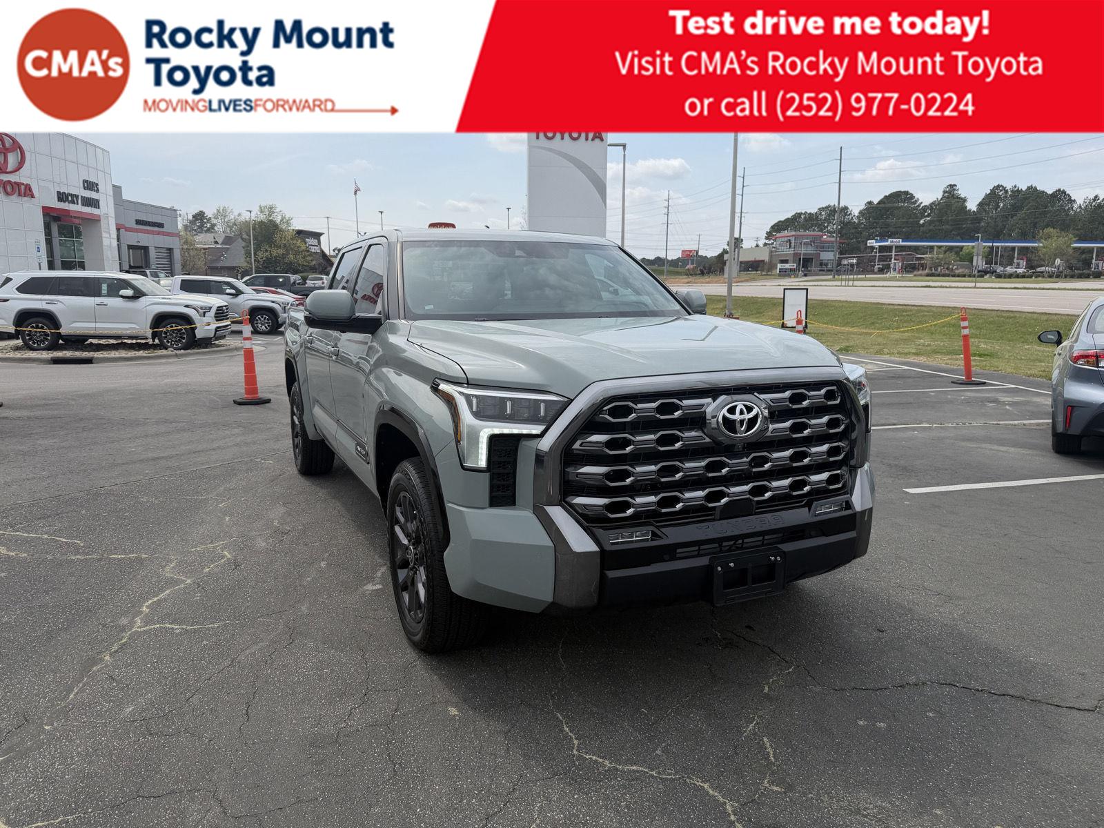 2024 Toyota Tundra Platinum CrewMax Cab 4WD