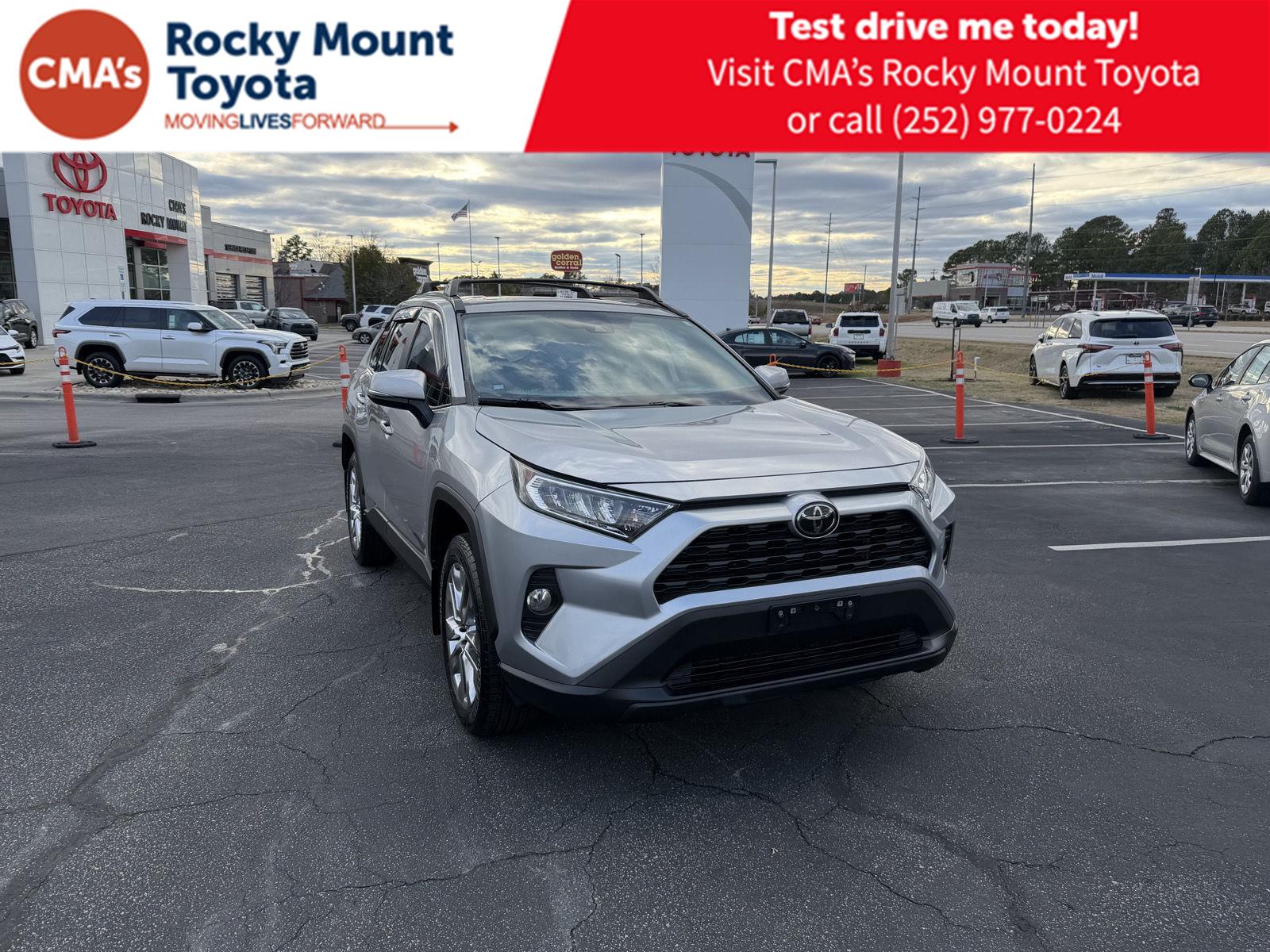2021 Toyota RAV4 XLE Premium FWD