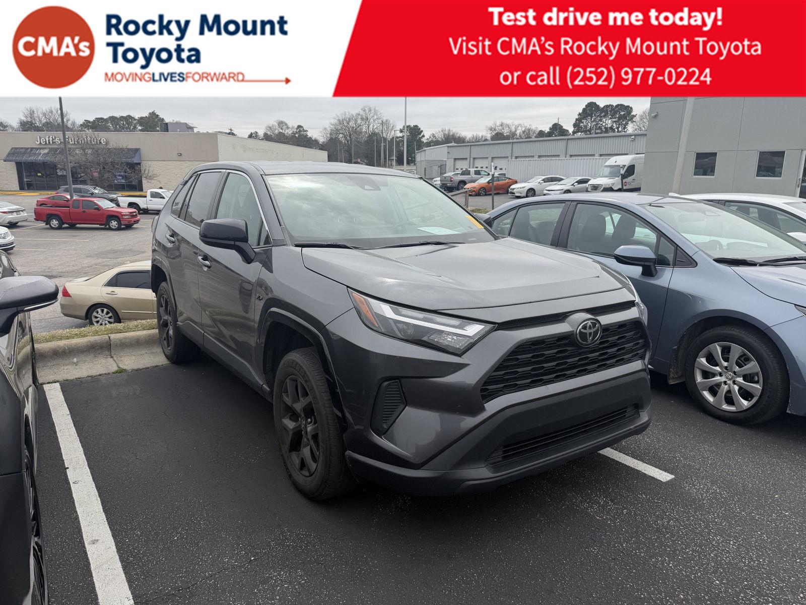 2023 Toyota RAV4 LE FWD