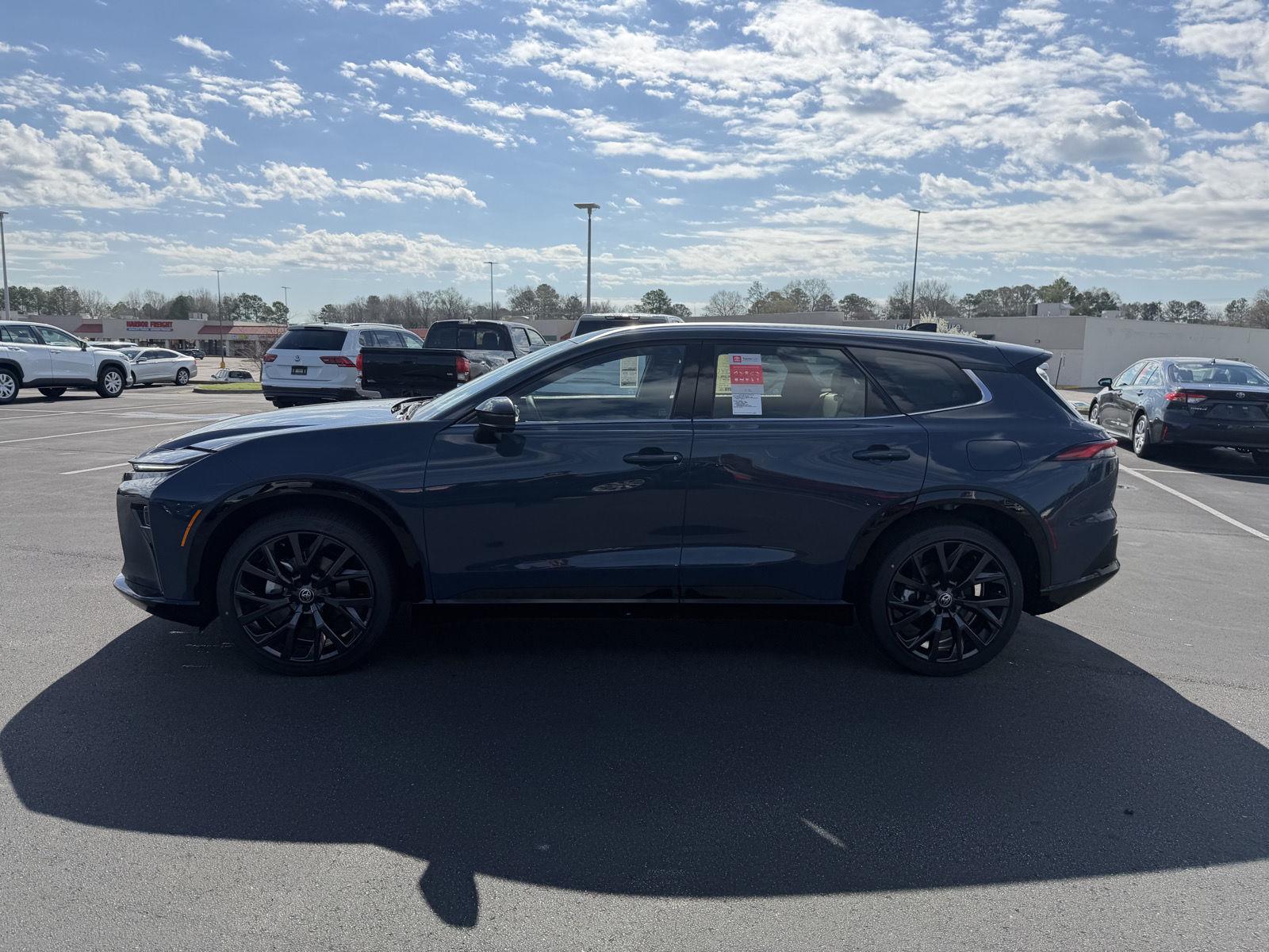 View vehicle photo 4