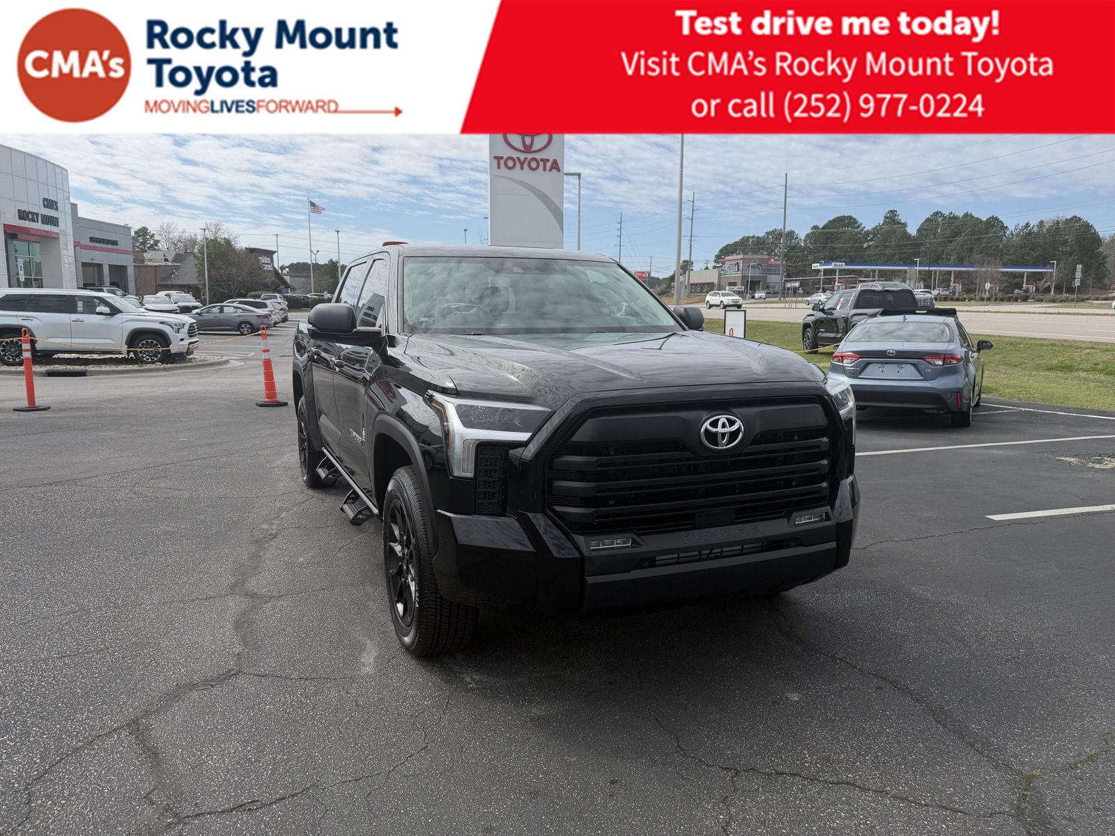 2024 Toyota Tundra SR5 CrewMax Cab 4WD