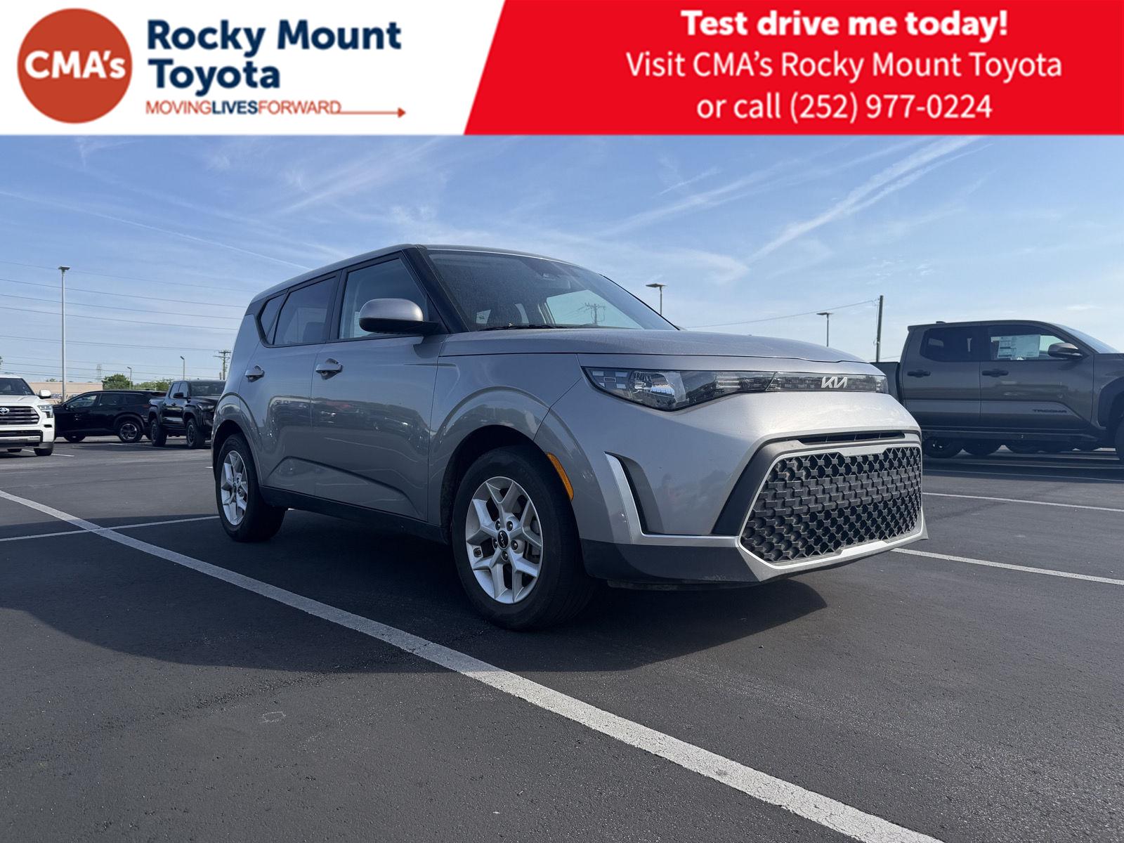 Steel Gray 2025 Kia Soul LX FWD SUV / Crossover Front-Wheel Drive Continuously Variable Transmission