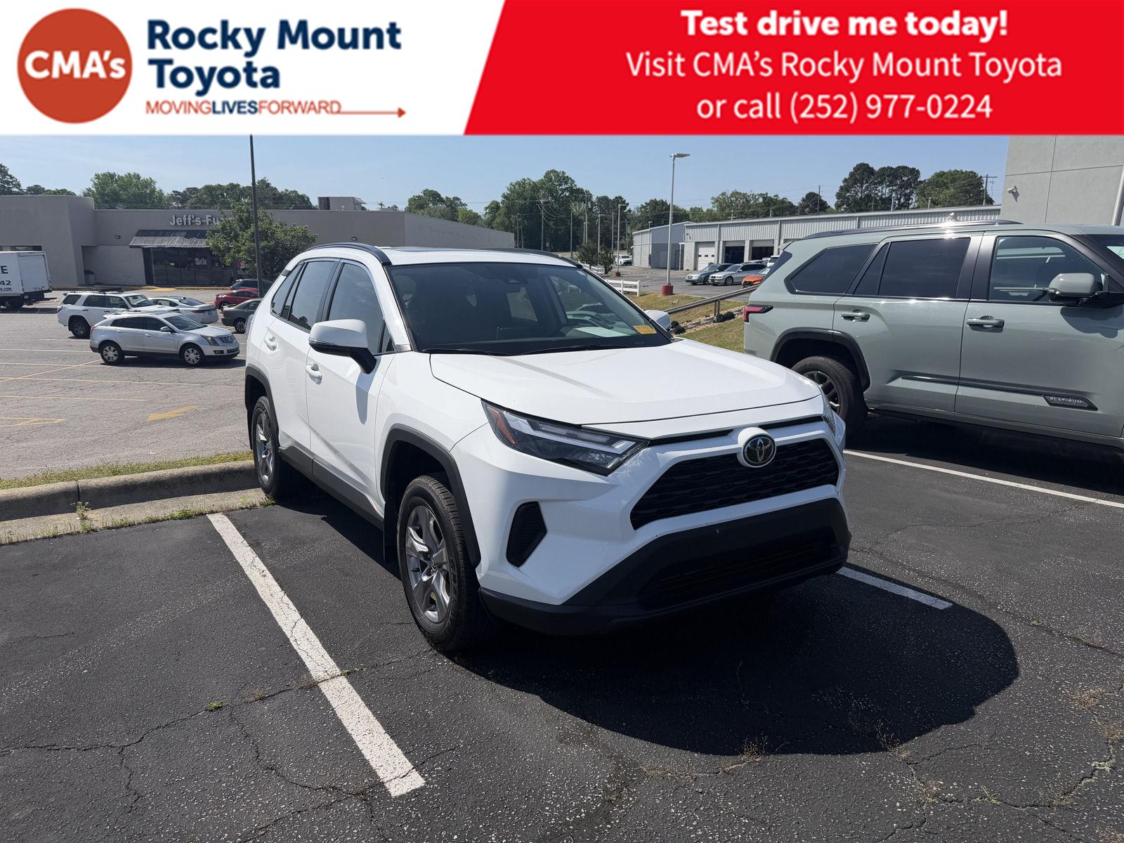 2024 Toyota RAV4 XLE FWD