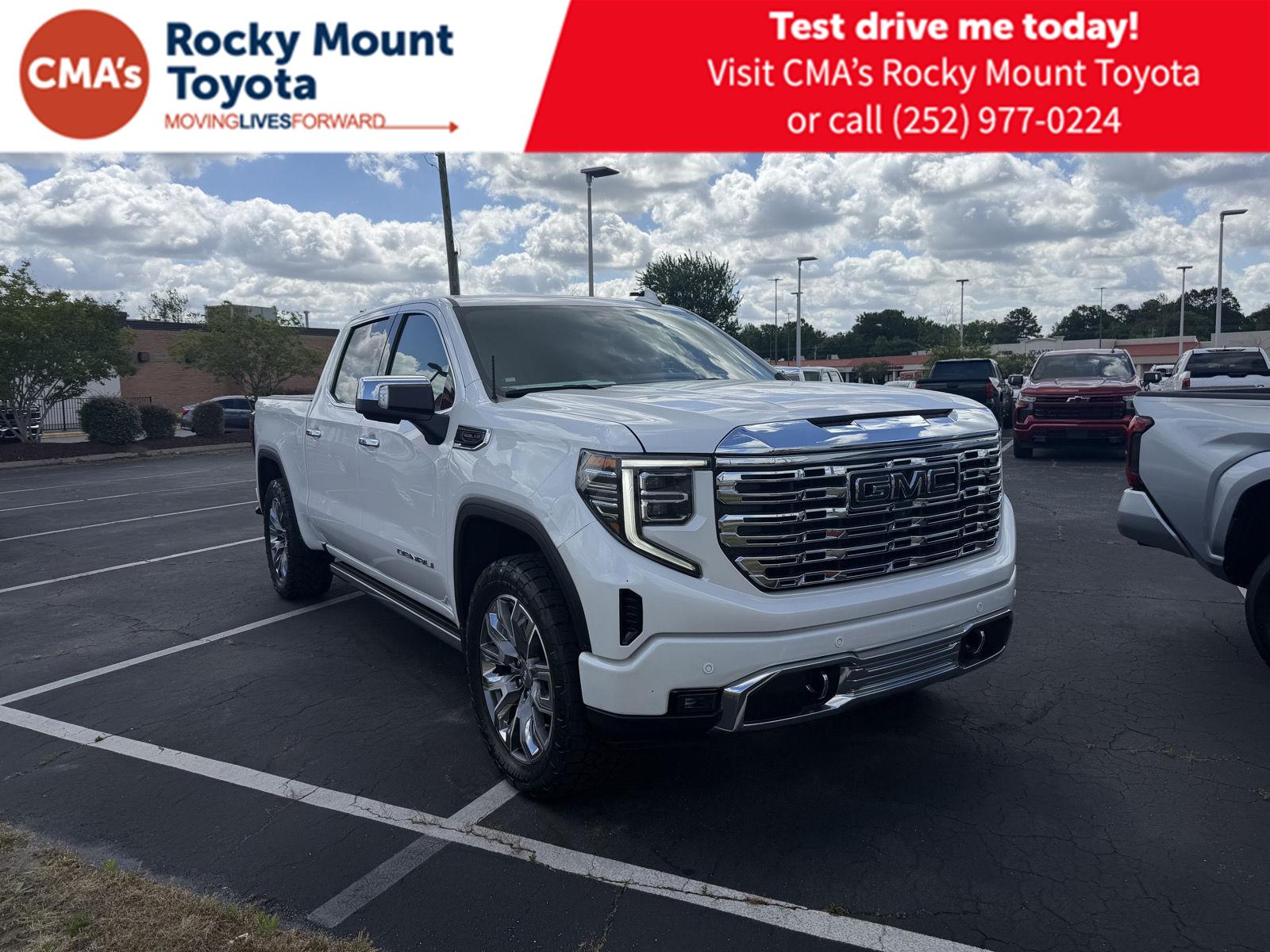 White Frost Tricoat 2023 GMC Sierra 1500 Pickup Truck Four-Wheel Drive Automatic