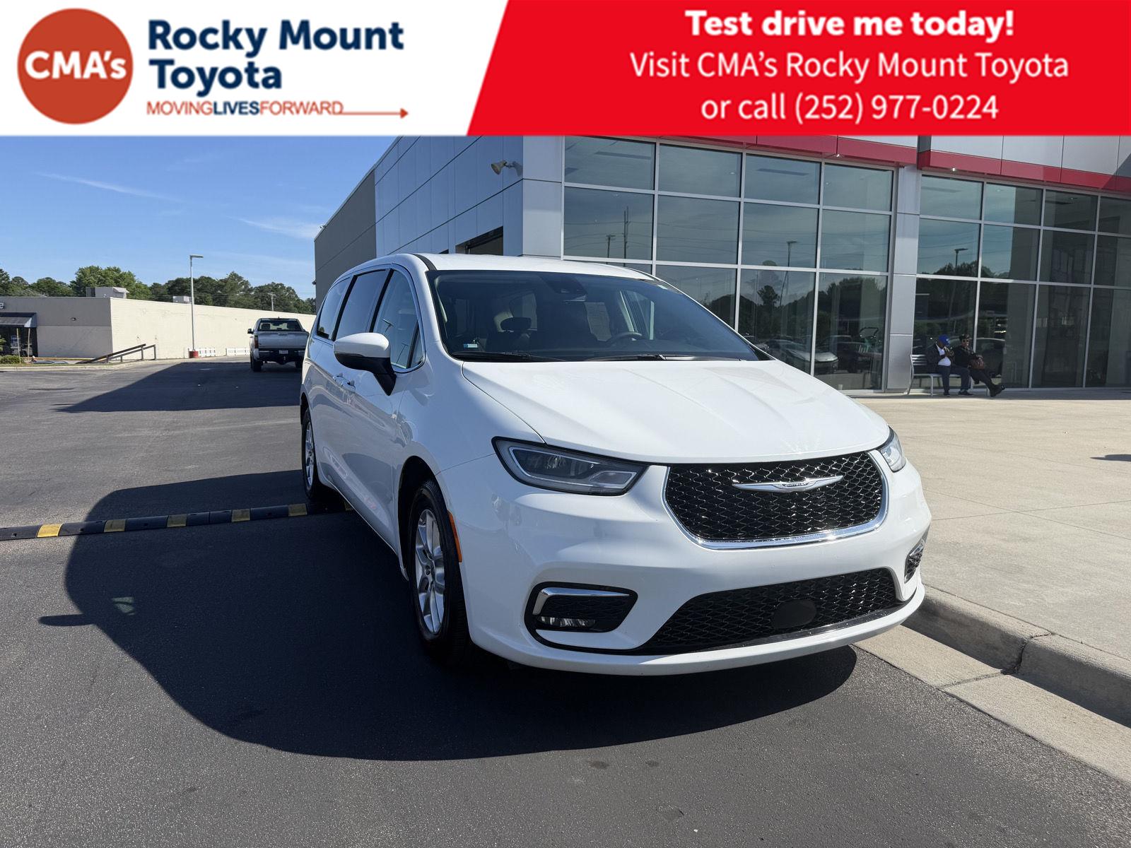 2023 Chrysler Pacifica Touring L FWD