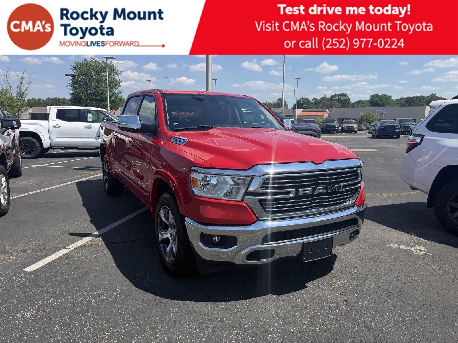 2022 RAM 1500 Laramie Crew Cab 4WD