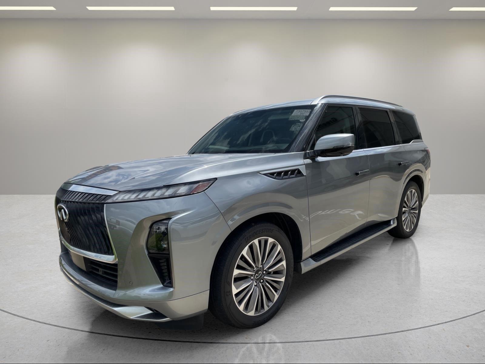 2025 INFINITI QX80 Sensory 4WD