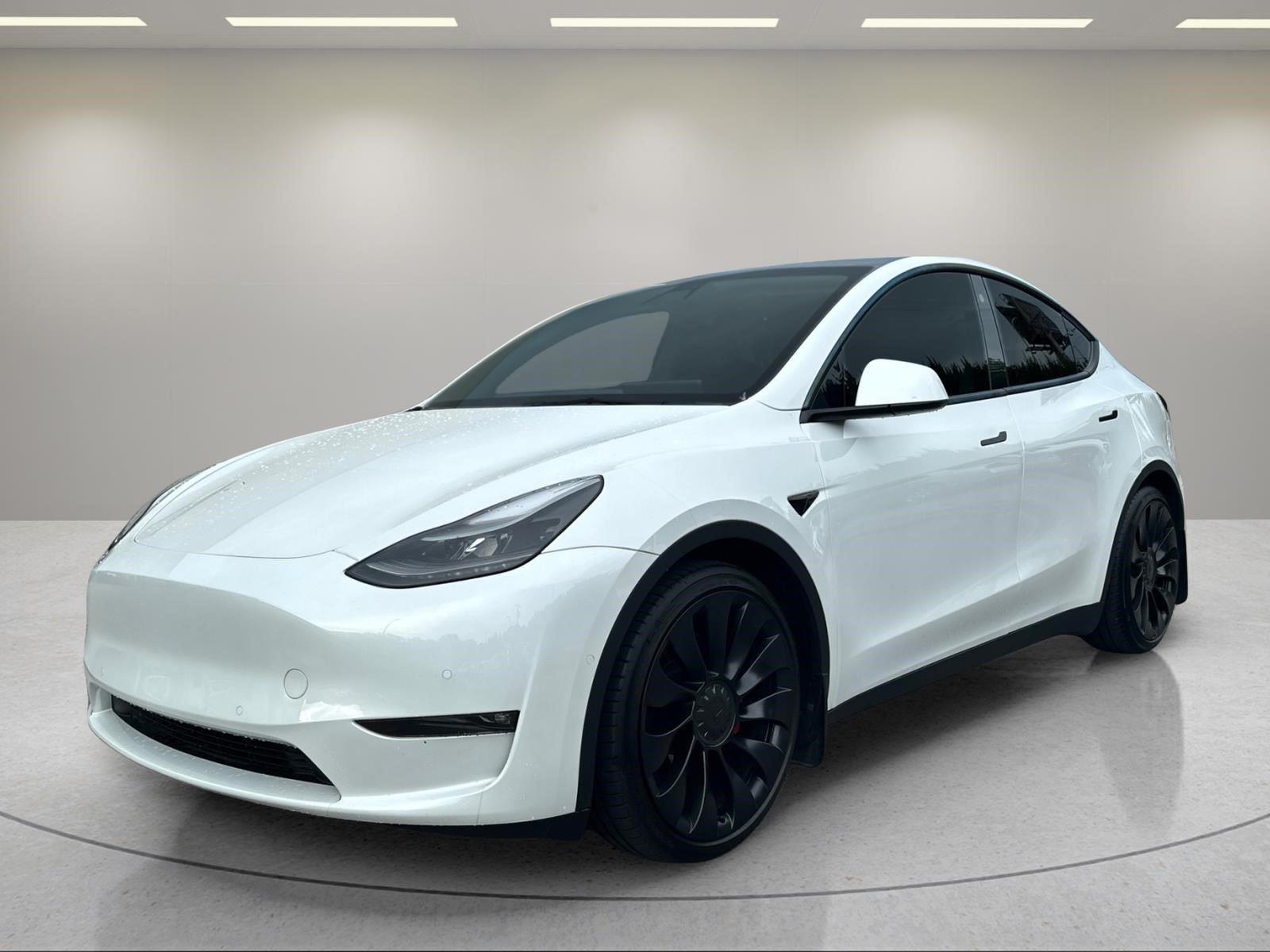 Pearl White Multi-Coat 2022 Tesla Model Y SUV / Crossover All-Wheel Drive Automatic