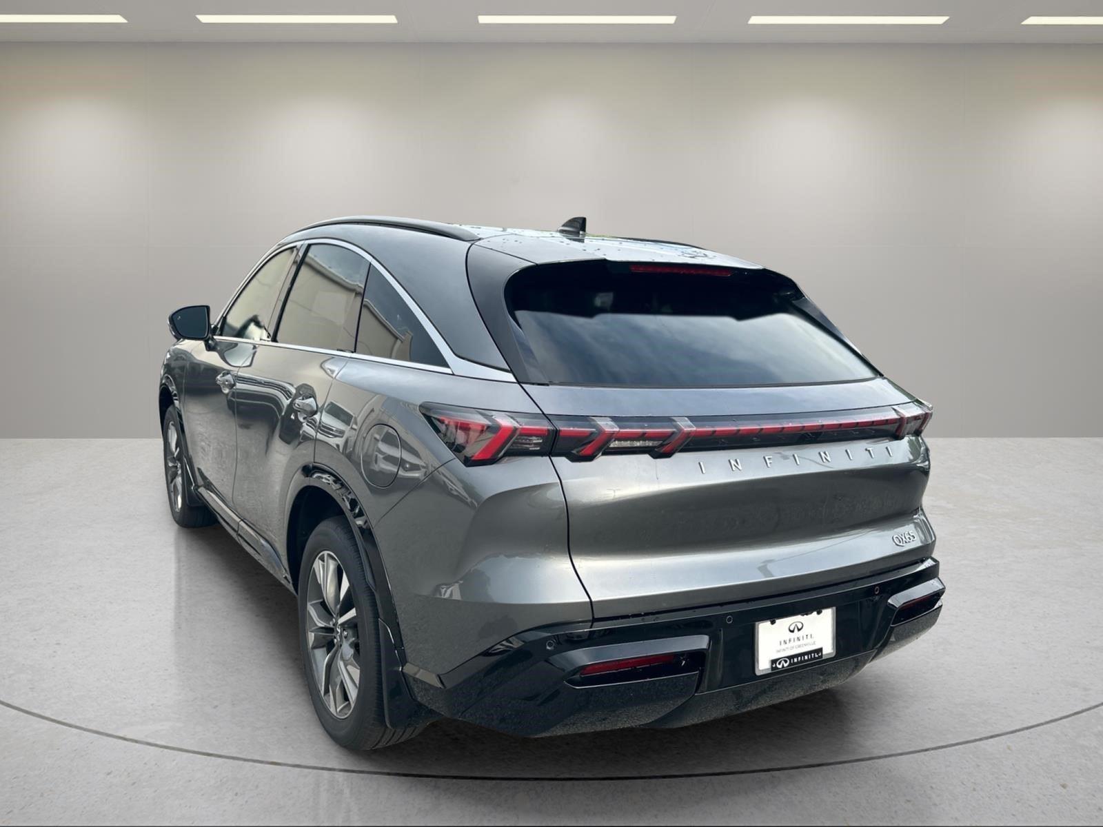 New 2027 KAD/GRAPHITE S INFINITI Luxe image 3