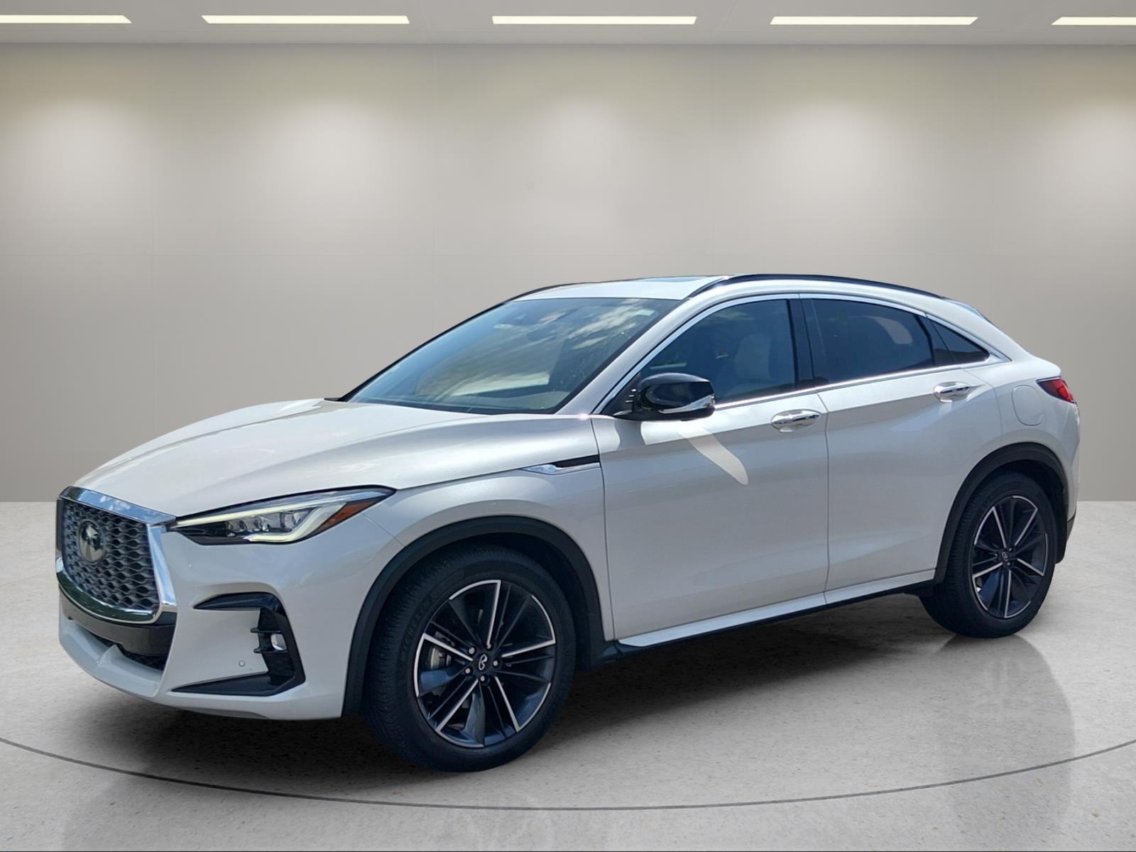 2023 INFINITI QX55 Essential AWD